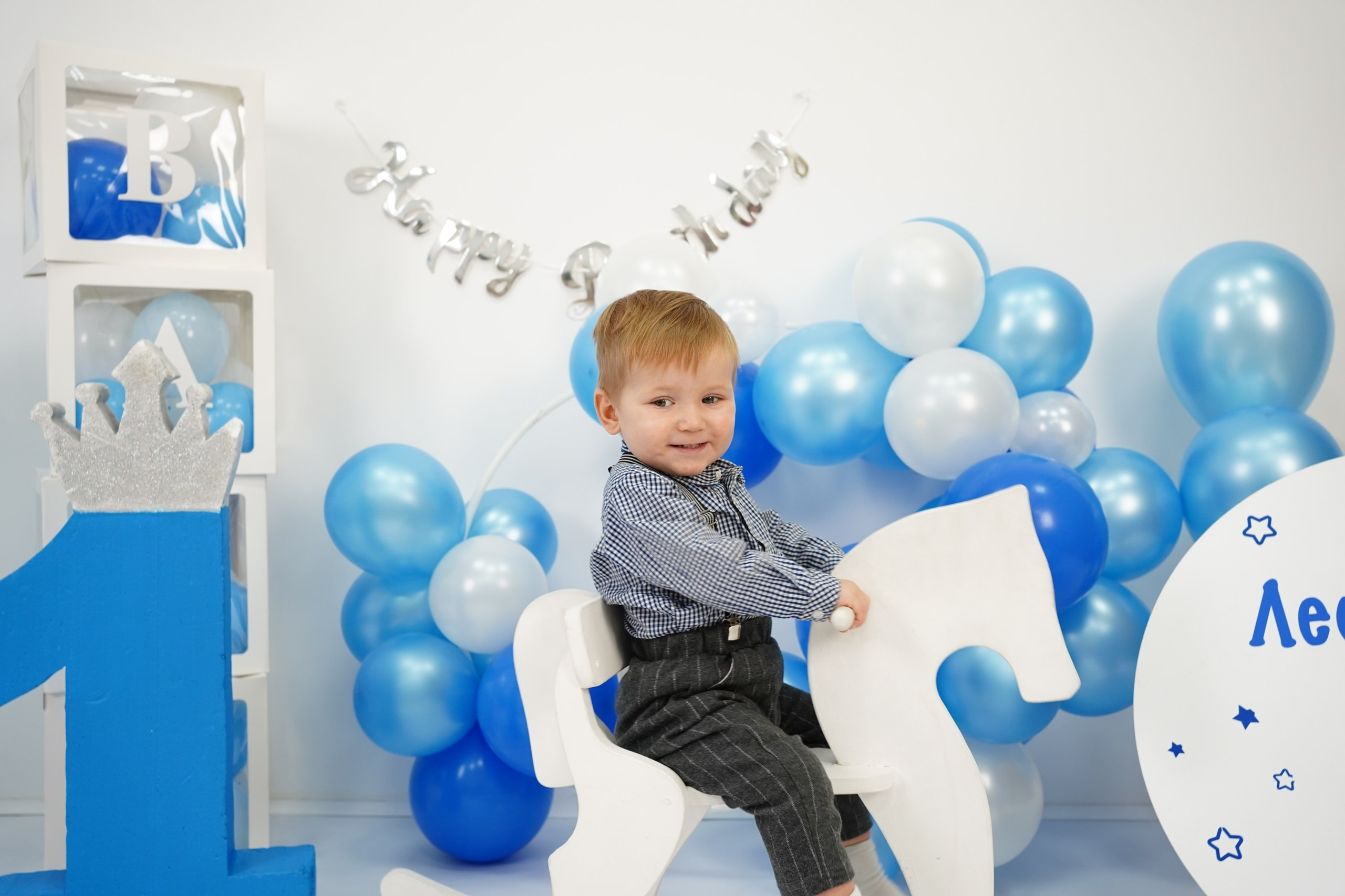 Наши Новые Фотозоны. Детская Фотостудия ГОДОВАСИКИ в Санкт-Петербурге фотосесия на годик