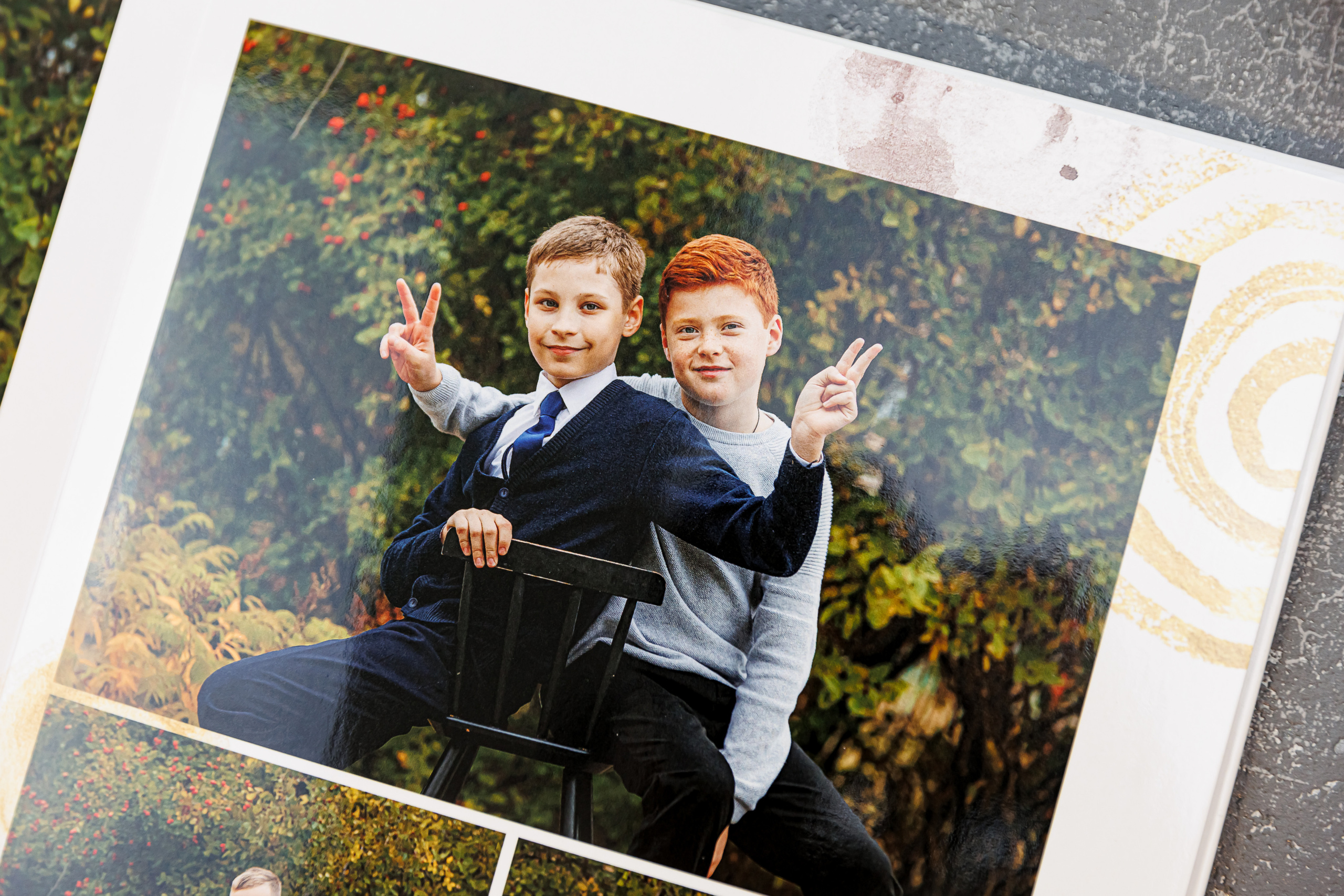 Выпускные альбомы 4 класс. Семейный и детский фотограф Комина Елена, Власиха, Одинцово