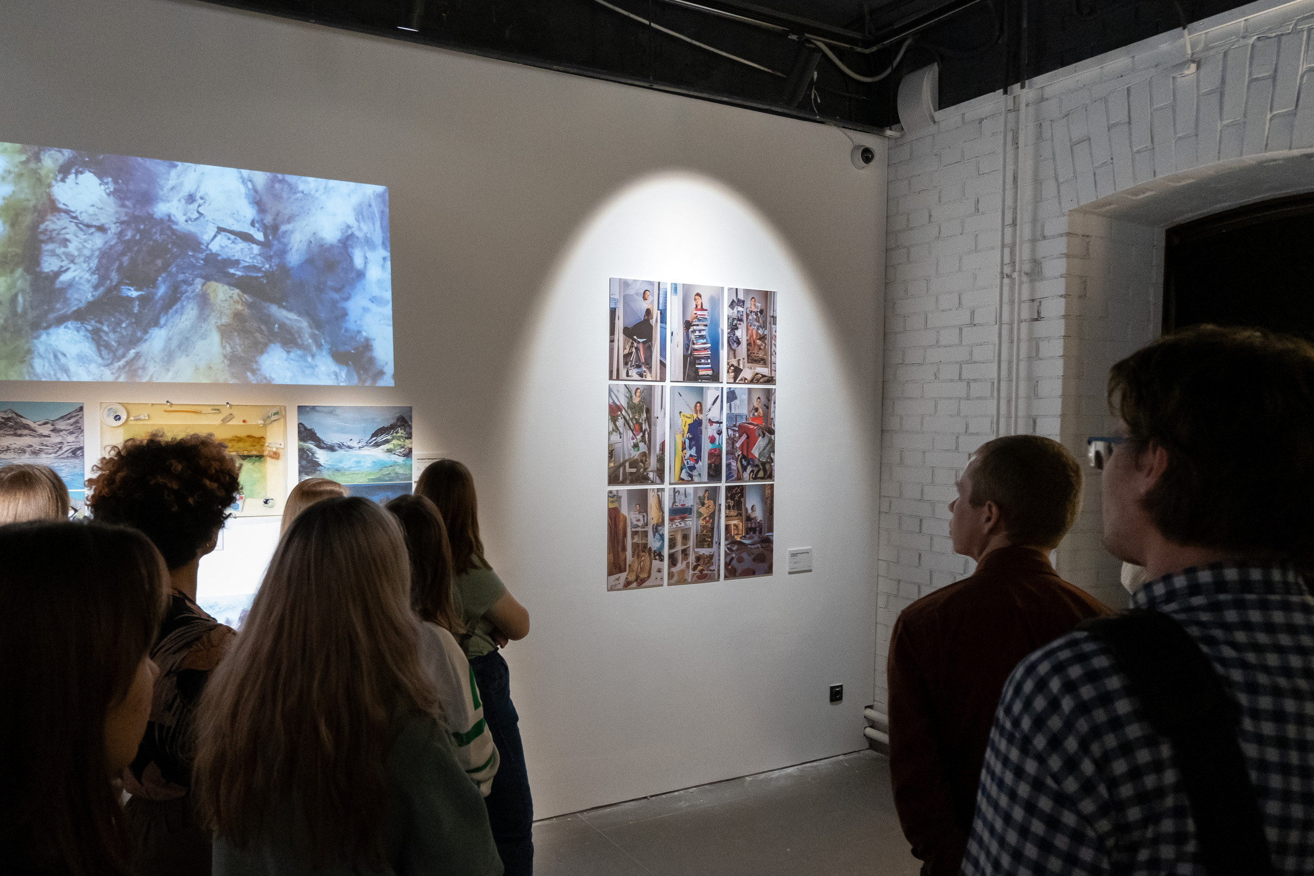 Серия автопортретов «Я есть» Ольги Михальчук на выставке в Тюмени. Ольга Михальчук, художница и фотограф