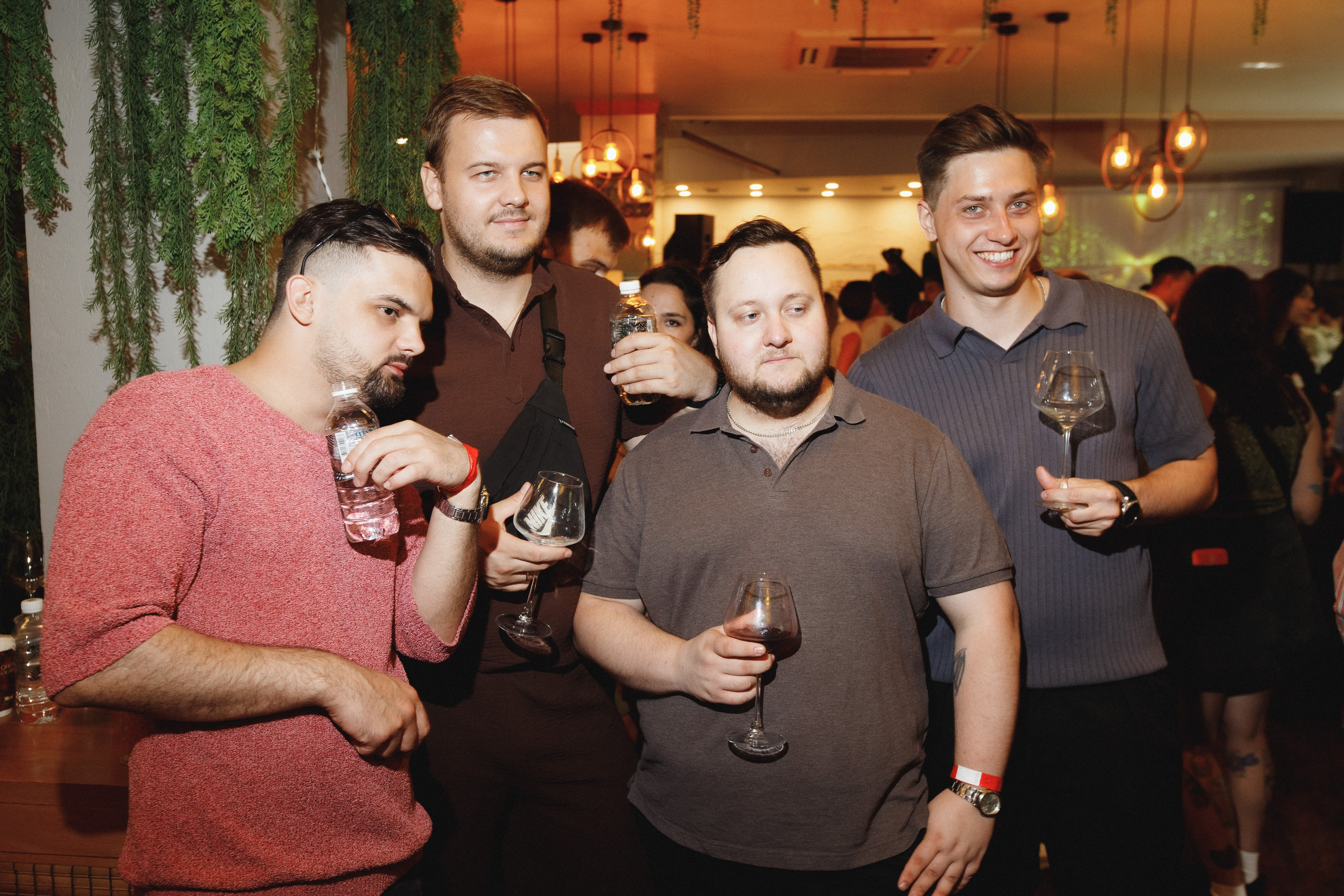 ФЕСТИВАЛЬ РОССИЙСКОГО ВИНА. СВОИ. ФОТООТЧЕТЫ-СОБЫТИЯ-МЕСТА