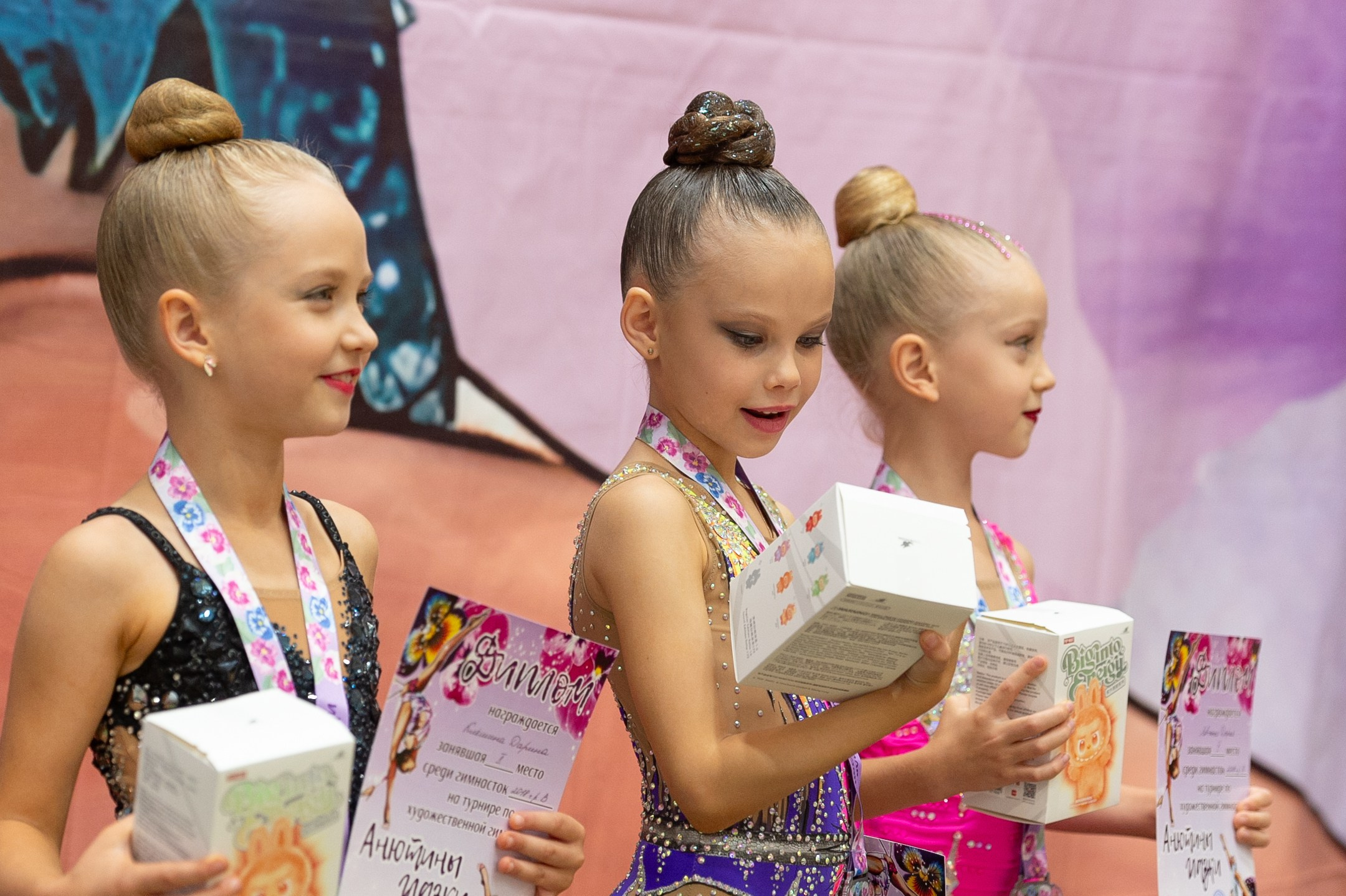 Фотограф Алина Суродеева. ФОТОВИДЕОСПОРТ. Фото видео услуги на соревнованиях по художественной гимнастике. Видеотрансляция соревнований. Москва, ЦФО, ПФО