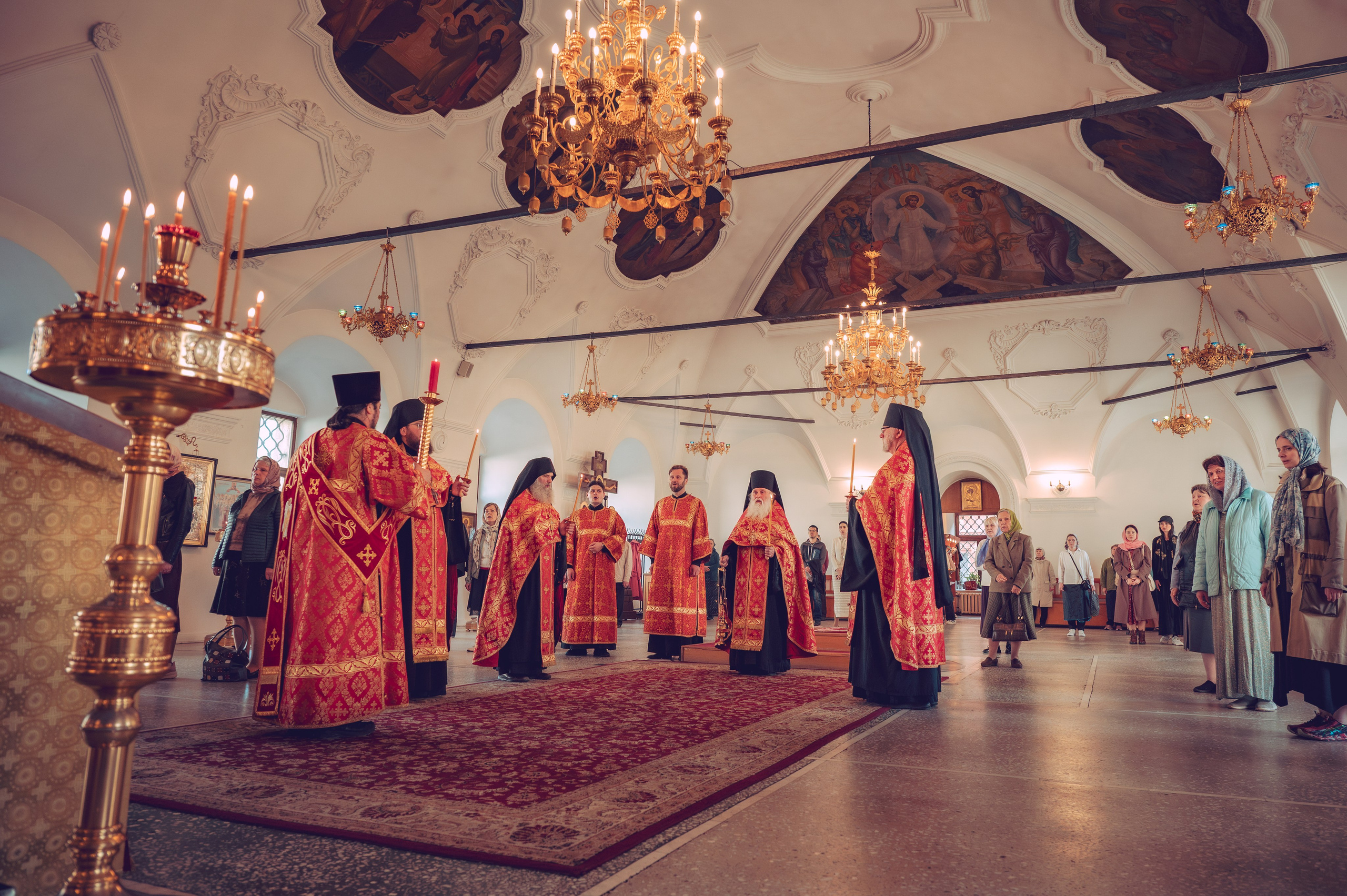 Высоко-Петровский Мужской Монастырь май 2025. Семейный фотограф Руслан Каримов Одинцово Москва