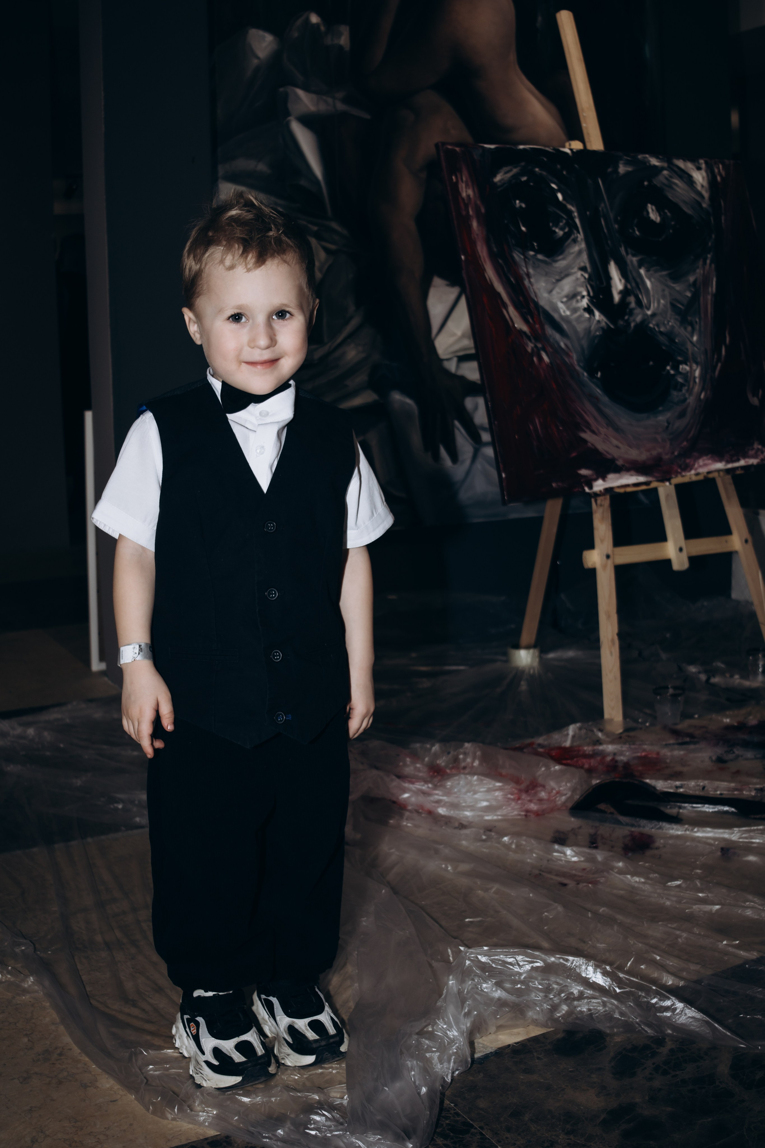 репортаж выставки художницы дарьи санатиной в москве