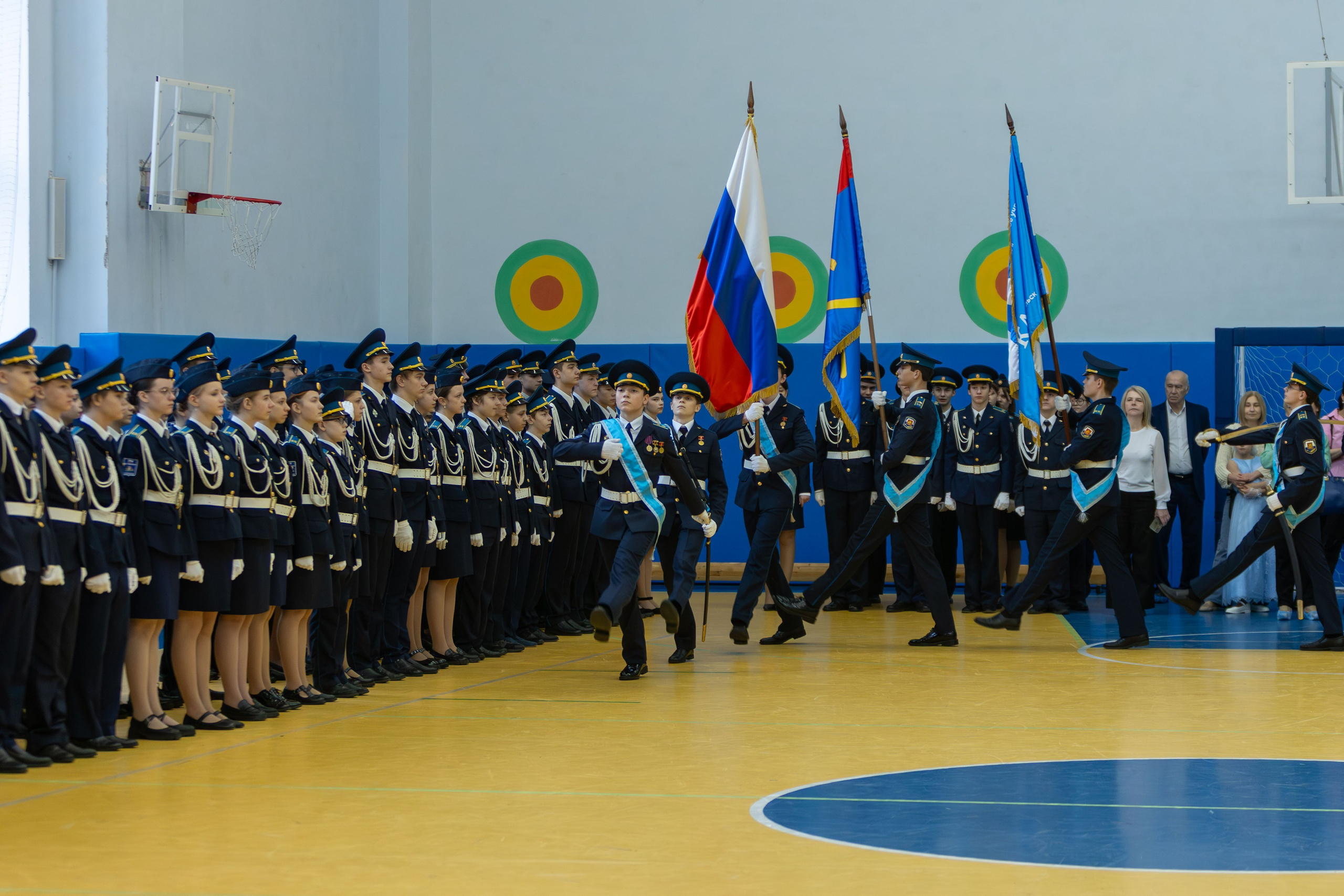 кадеты гимназия №7 Подольск торжественное построение
