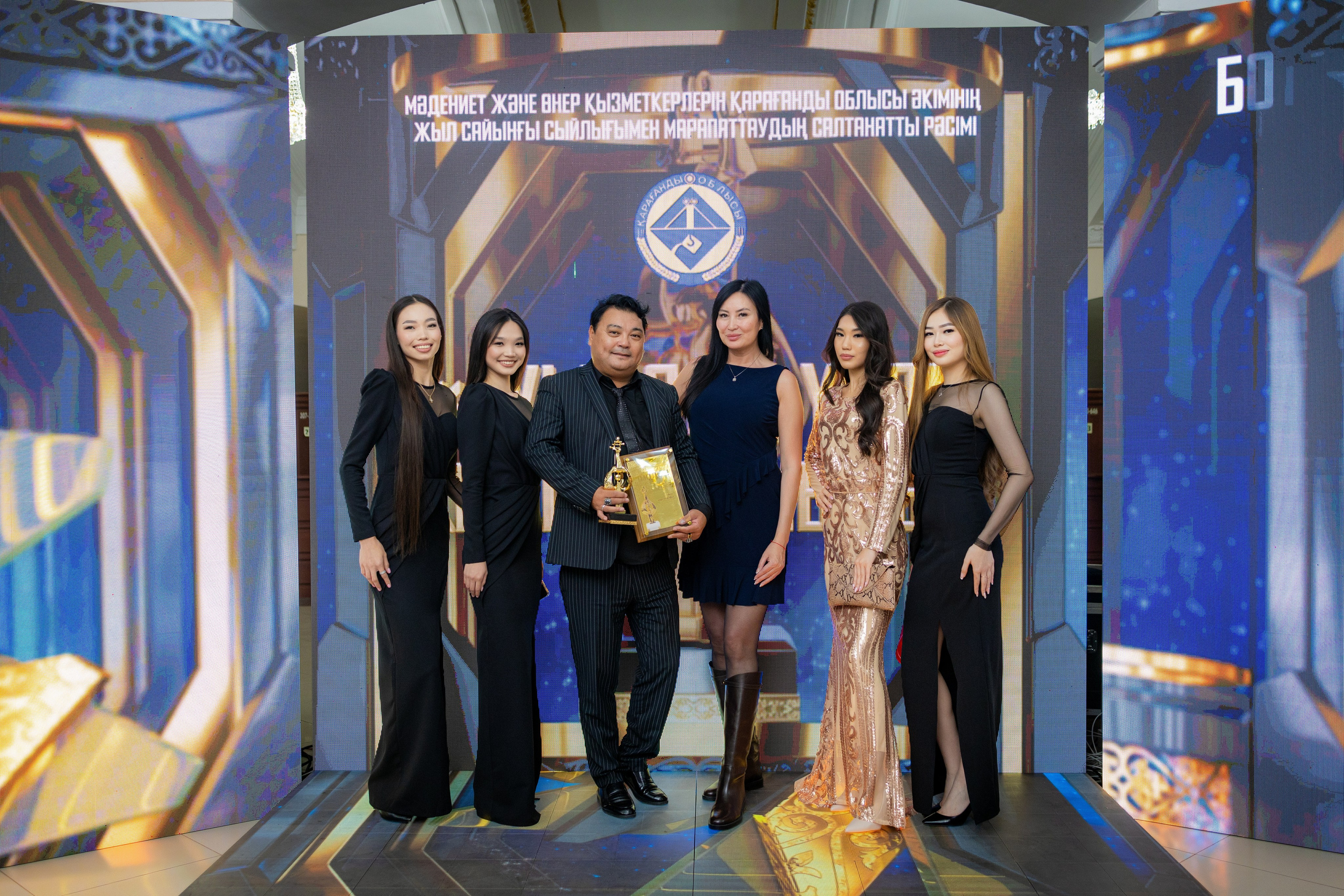 Студийный фотограф в Караганде Алексей Баранов. Фотограф Алексей Баранов. Фотостудия Flash. Семейные фотосессии в Караганде. Индивидуальные фотосессии, детские фотосессии, парные фотосессии в Караганде. Интерьерная фотосессия в Караганде. Семейный фотограф Алексей Баранов. Детский фотограф Алексей Баранов. Художественный фотограф Алексей Баранов. Свадебный фотограф Алексей Баранов. Черно-Белая съемка в Караганде. Самые лучшие семейный и детские фотосессии в Караганде. Контент Съемка в Караганде. SMM в Караганде. Контент фотограф Алексей Баранов. Рекламная съемка в караганде. Реклама. Бутики с одеждой. торговля Караганда. рекламное фото мероприятия в караганде. рекламное фото. рекламный фотограф Алексей Баранов. фотограф. Фотограф Караганда. Алексей Баранов. фотосессия. фотосессия в Караганде. Заказать фотографа в караганде. репортажный фотограф в Караганде. фотосъемка мероприятий. банкет. свадьба. юбилей. детское день рождение. годик. фотограф детский в Караганде. Репортажный фотограф в караганде Алексей Баранов.