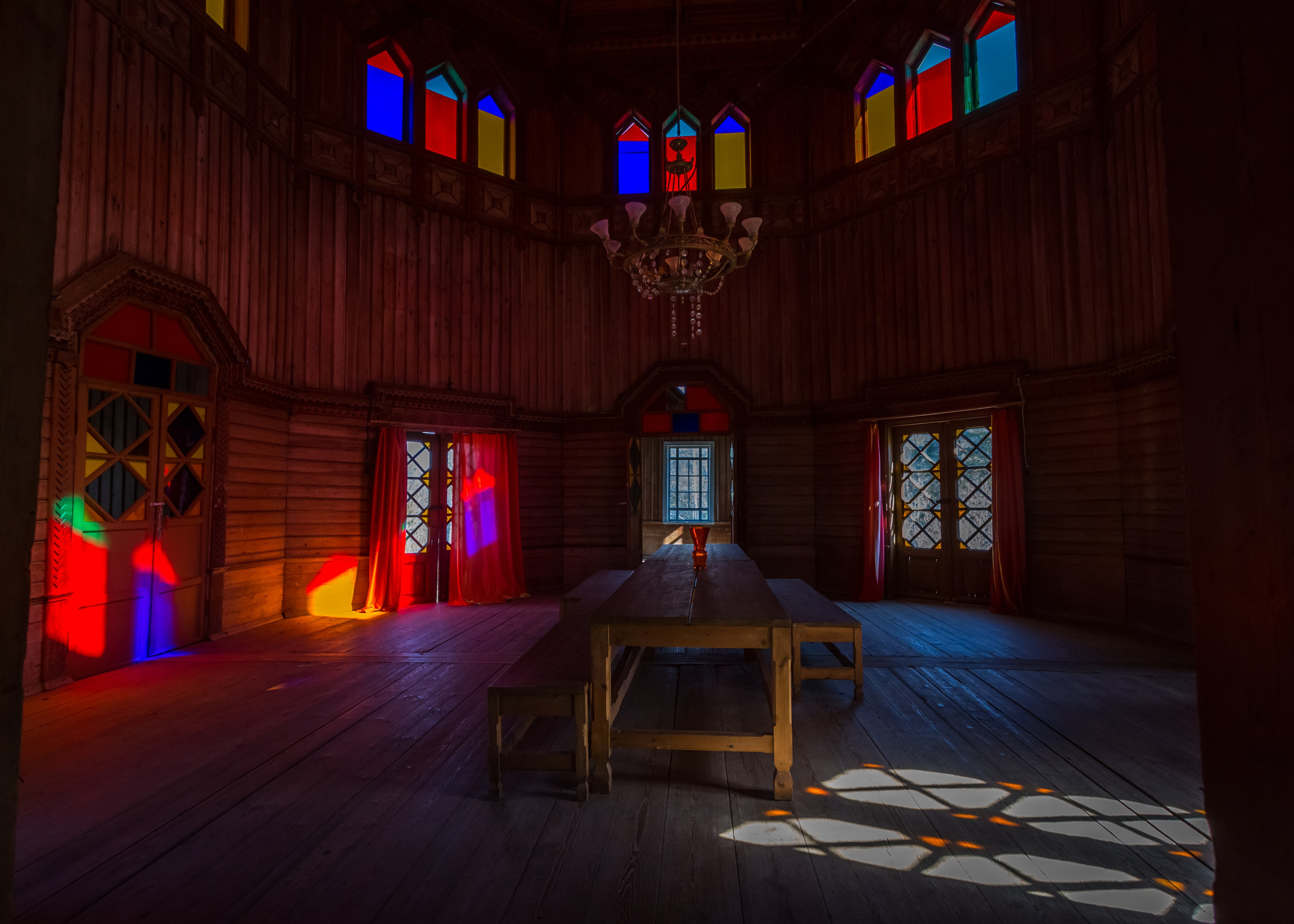 ВЫШНИЙ ВОЛОЧЕК. Контакты