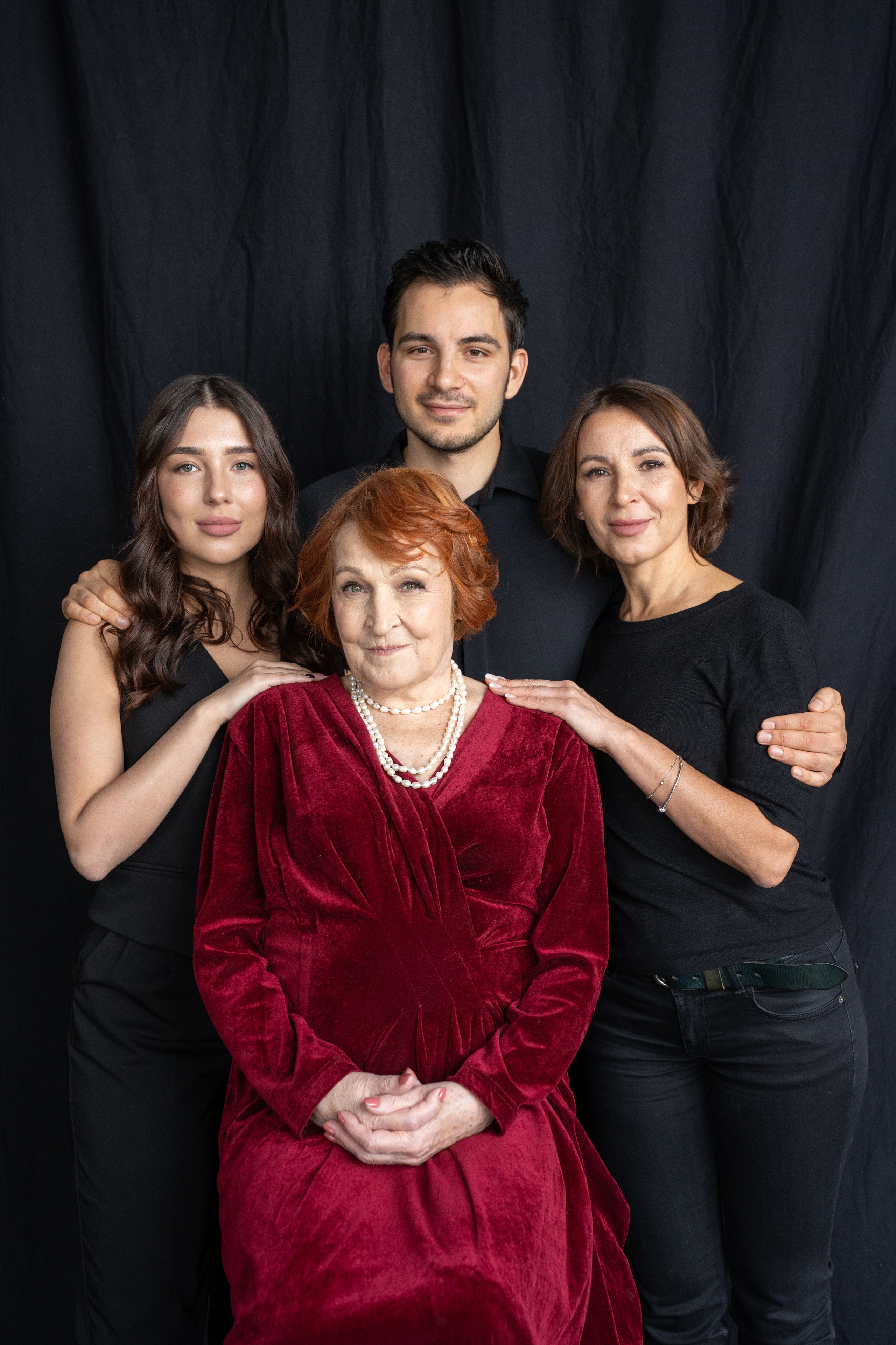 семейная фотосессия в студии