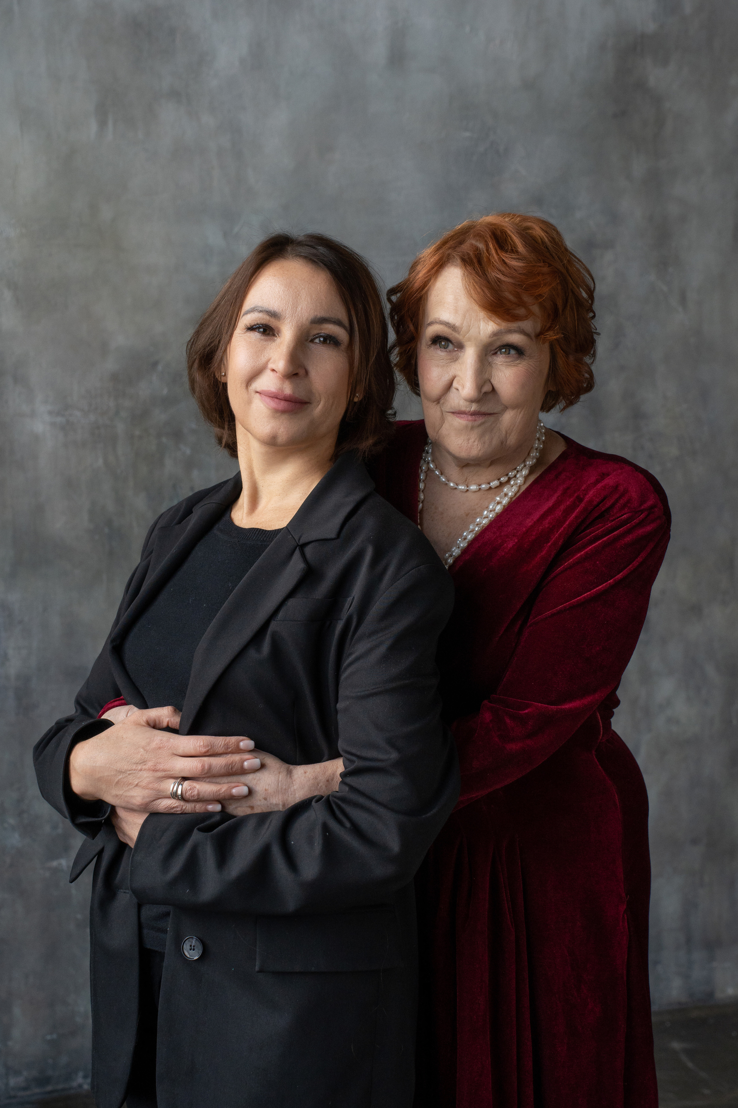 семейная фотосессия мама и взрослая дочь