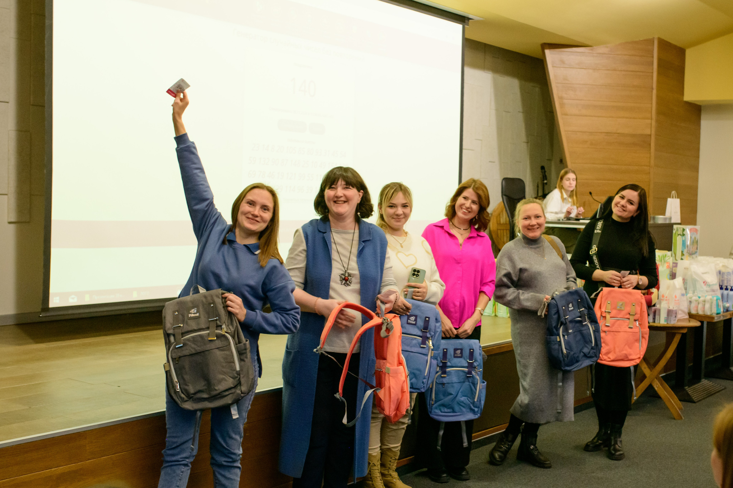 Фотоотчет праздника материнства ноябрь 2024 г. Профессиональный фотограф Елена Красилина г.Ярославль, г. Рыбинск