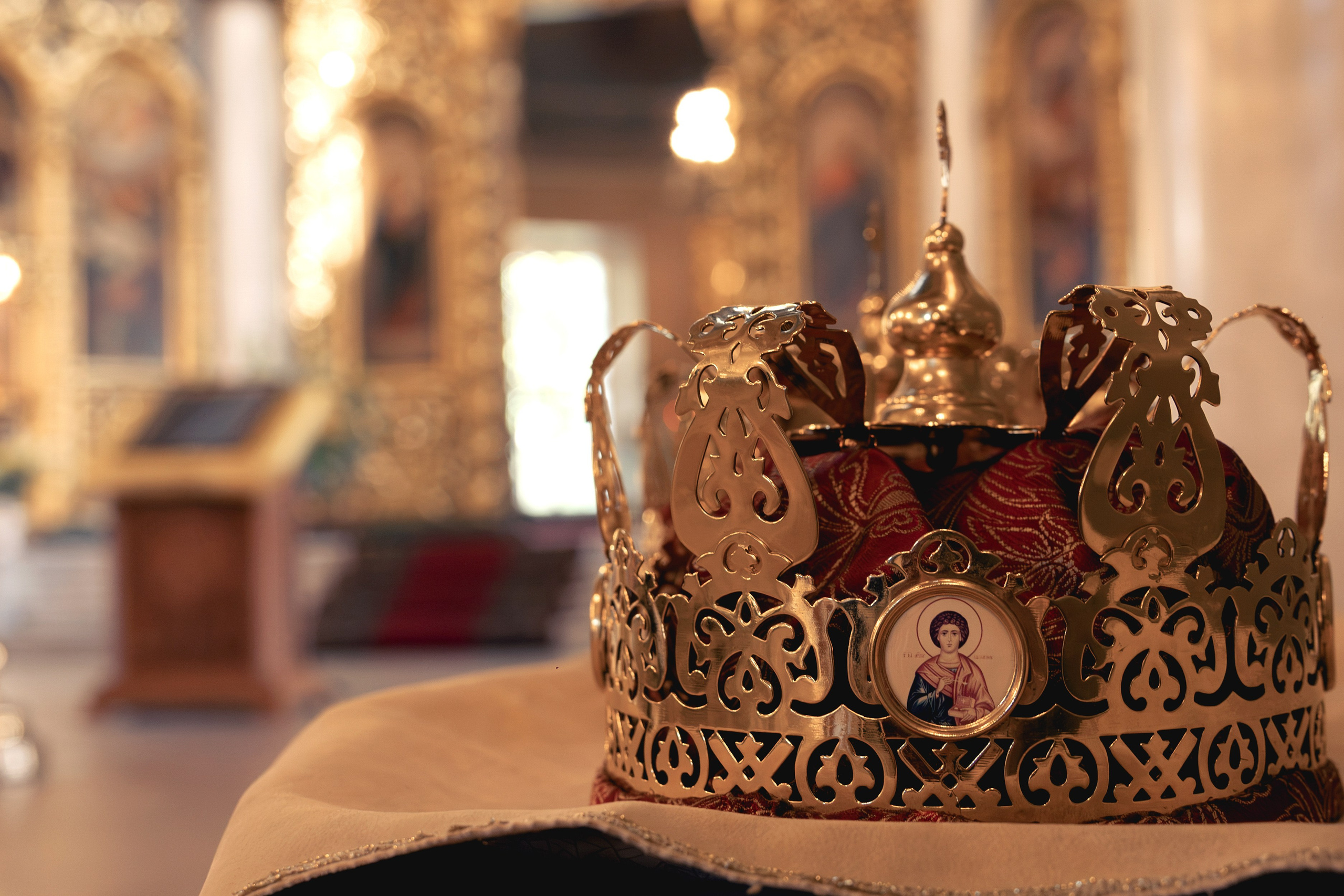 Венчание Артемия и Марии в храме Большое Вознесение у Никитских ворот. Портретный фотограф в Москве Людмила Кочеткова