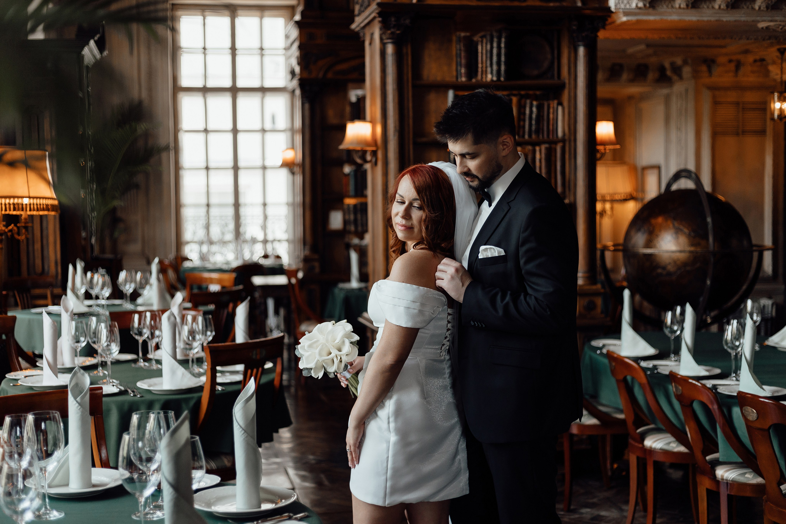 Свадебная фотосессия в ресторане «Кафе Пушкинъ»