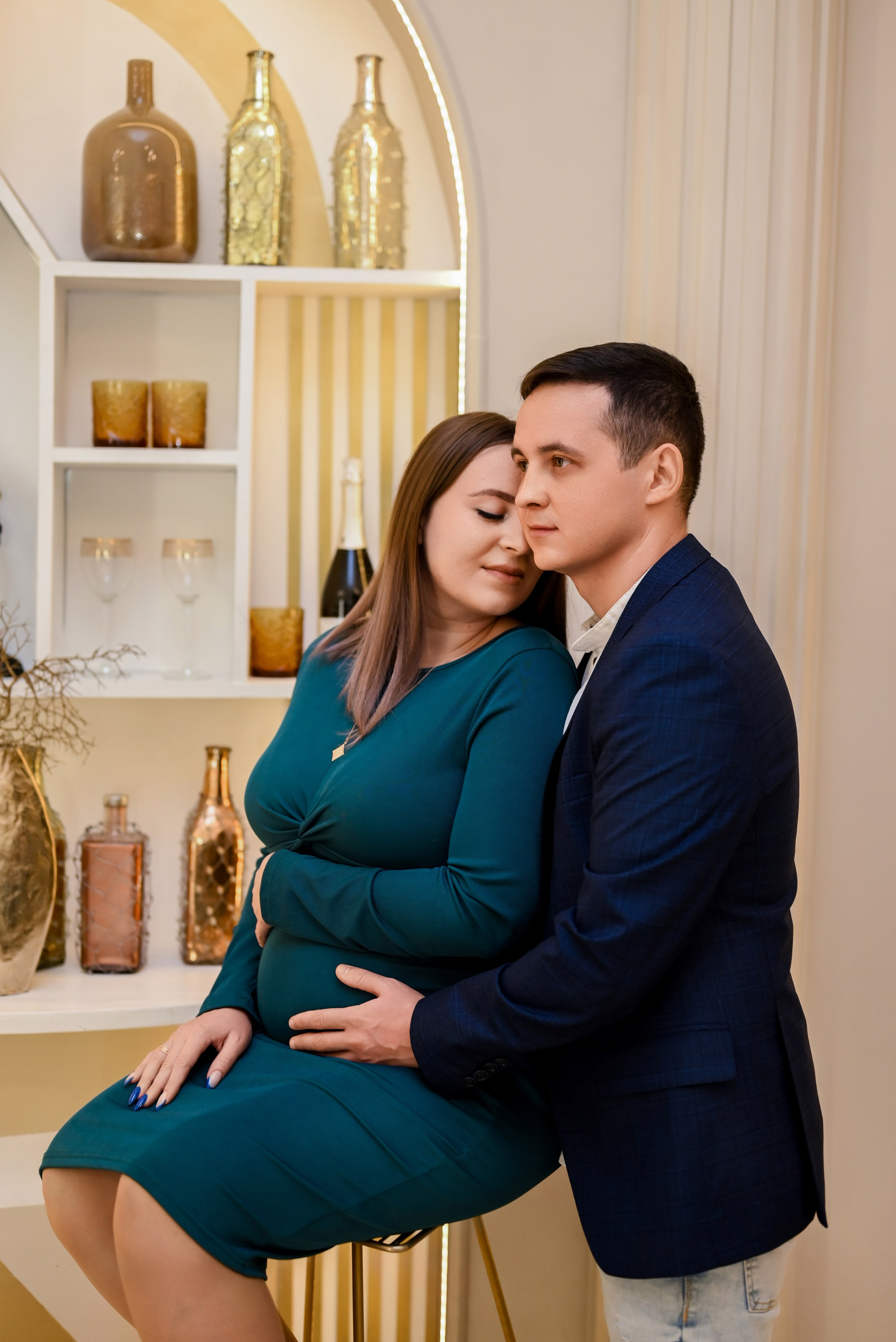 Беременность. Фотостудия Зефир. Фотосессии в студии под ключ. Москва. Семейные и детские фотосессии