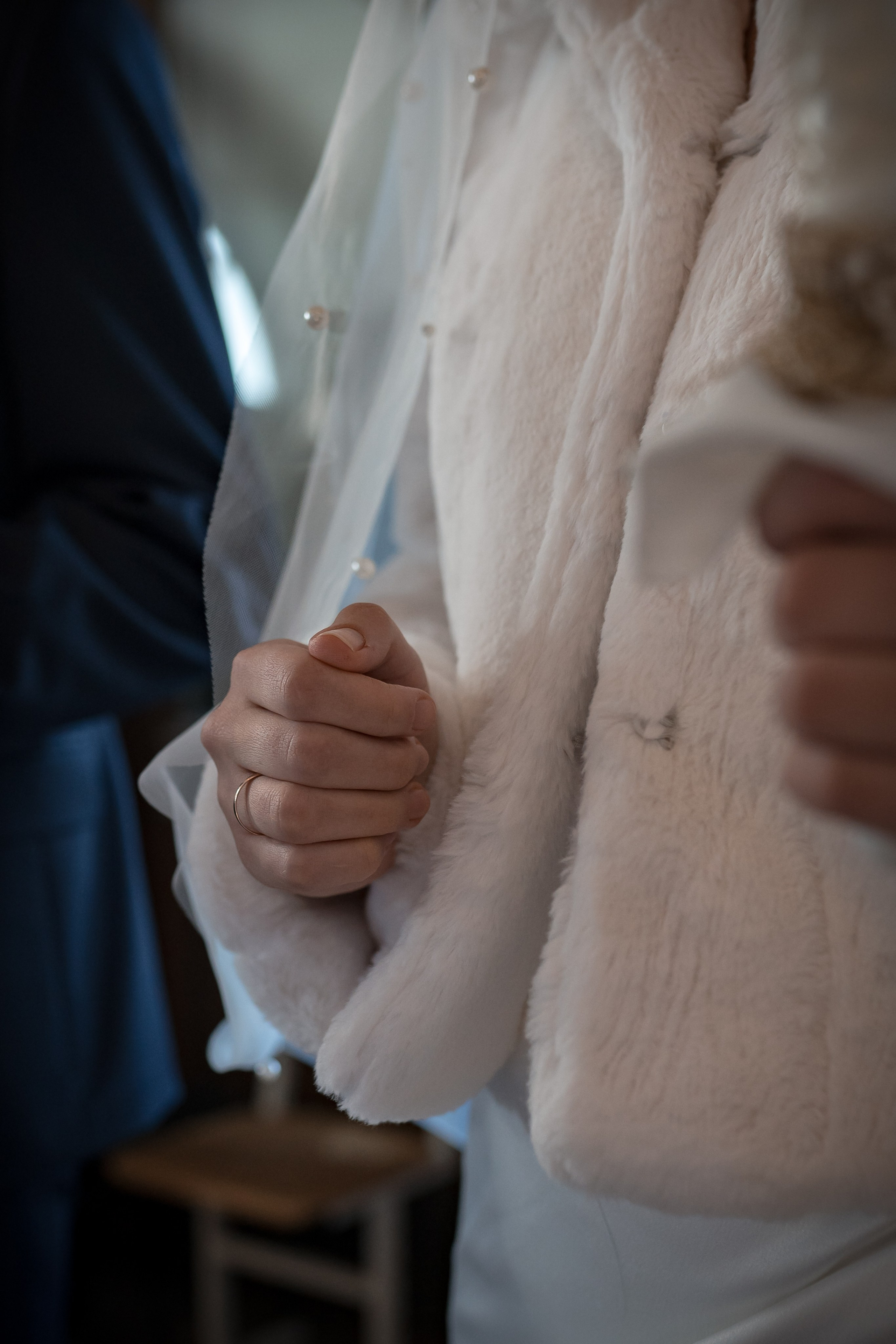 крещение венчание фотограф на венчание фотограф на крещение невеста свадьба обручальное кольцо медовый месяц православие венчание молодожены