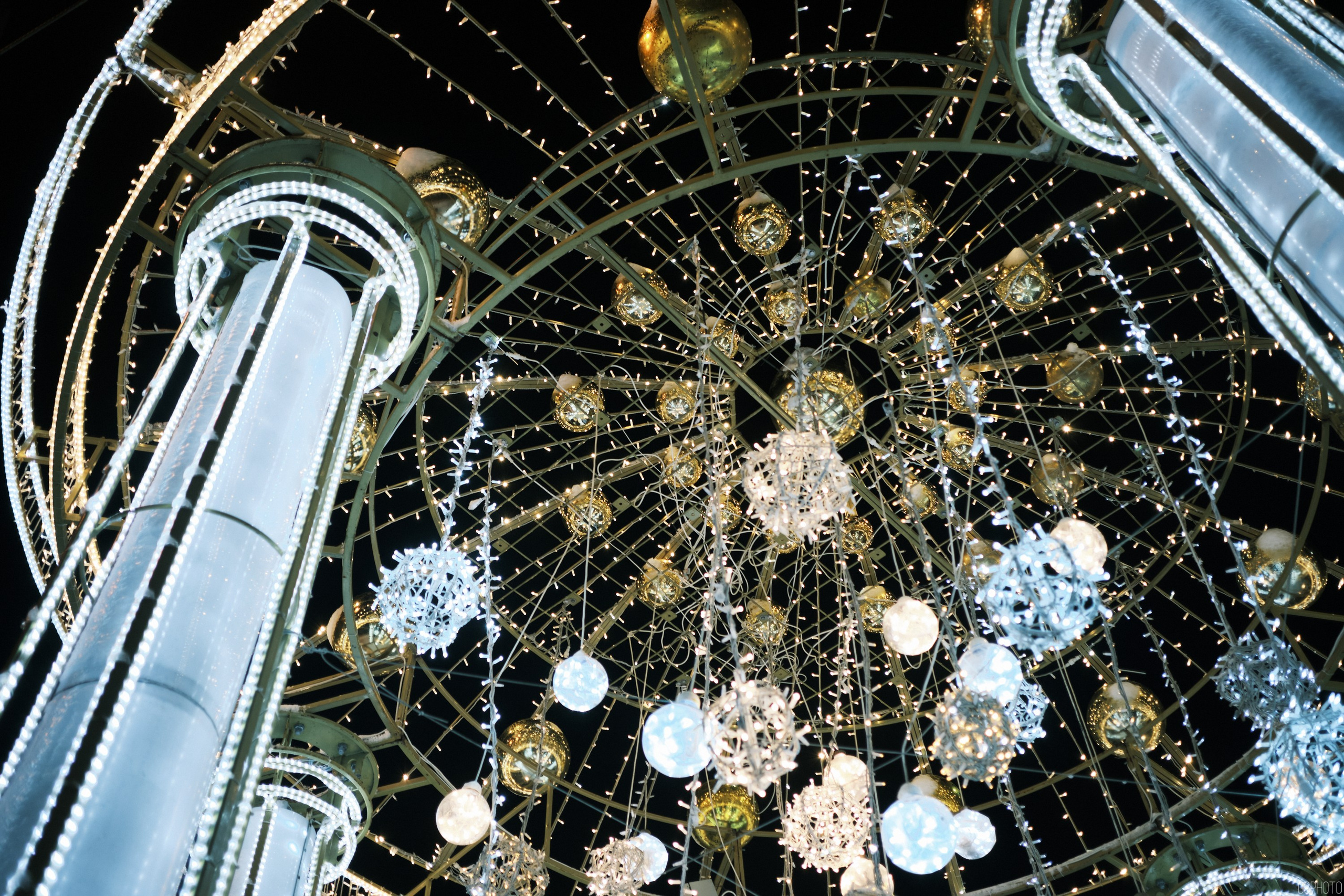 Снег и туман в Санкт-Петербурге. Фотографъ Сергѣевъ. Поймать мгновеніе