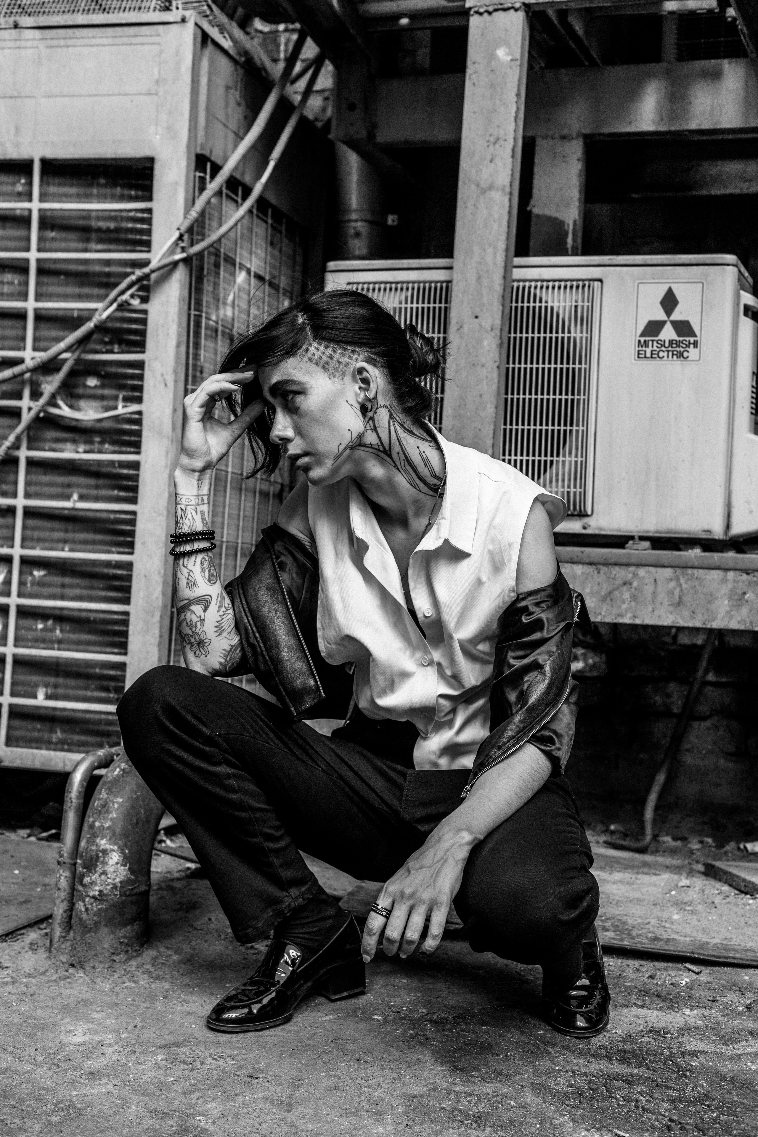 Женский портрет, уличная фотосессия на трехгорной мануфактуре. Свадебный фотограф в Москве Элина Ларченкова. Фото, которые цепляют