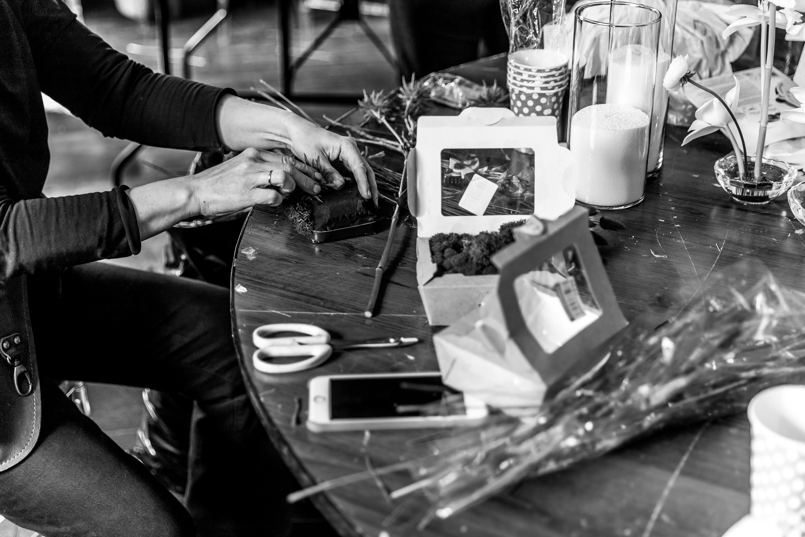 Backstage со свадьбы в ресторане Modus. Свадебный фотограф в Москве Элина Ларченкова. Фото, которые цепляют