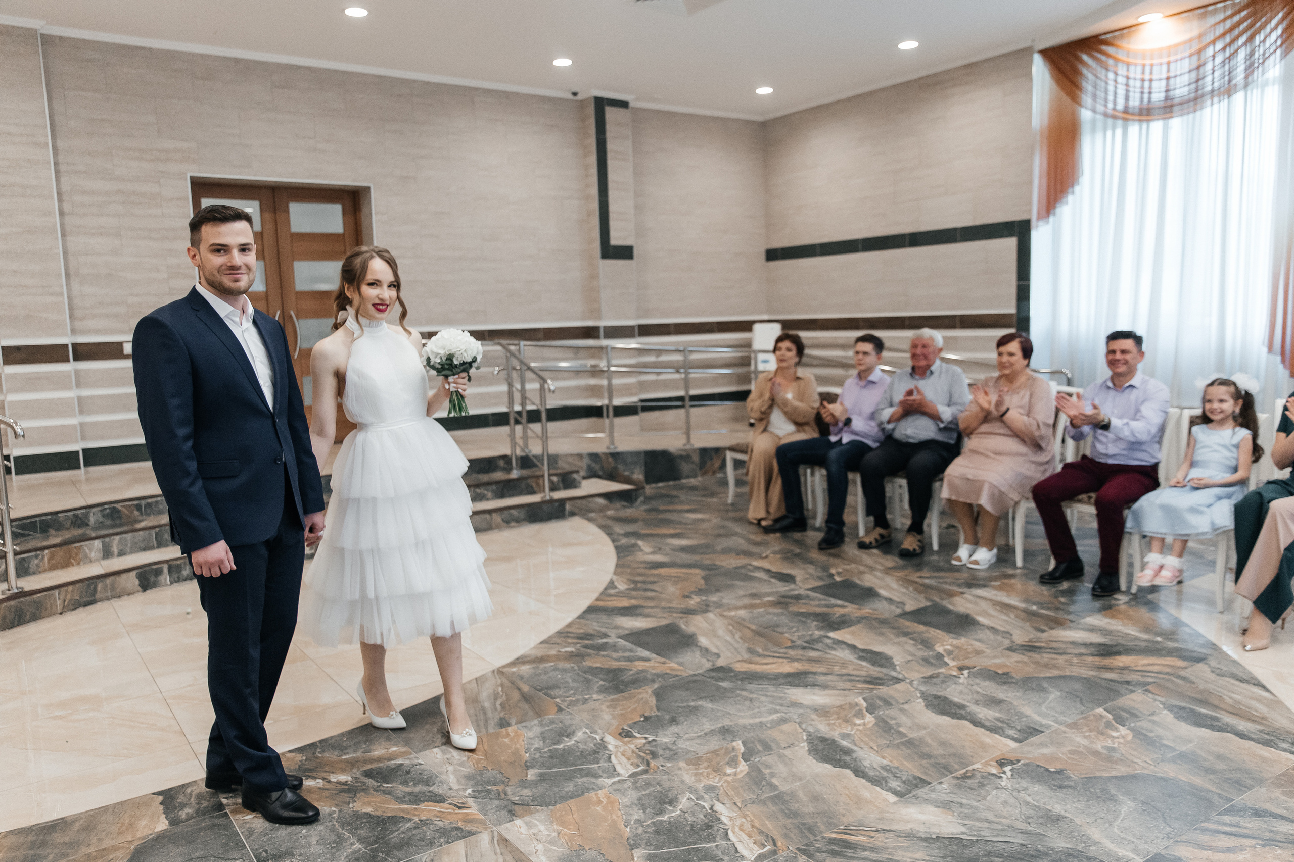 Свадьба в Царицыно. Свадебный фотограф в Москве Элина Ларченкова. Фото, которые цепляют