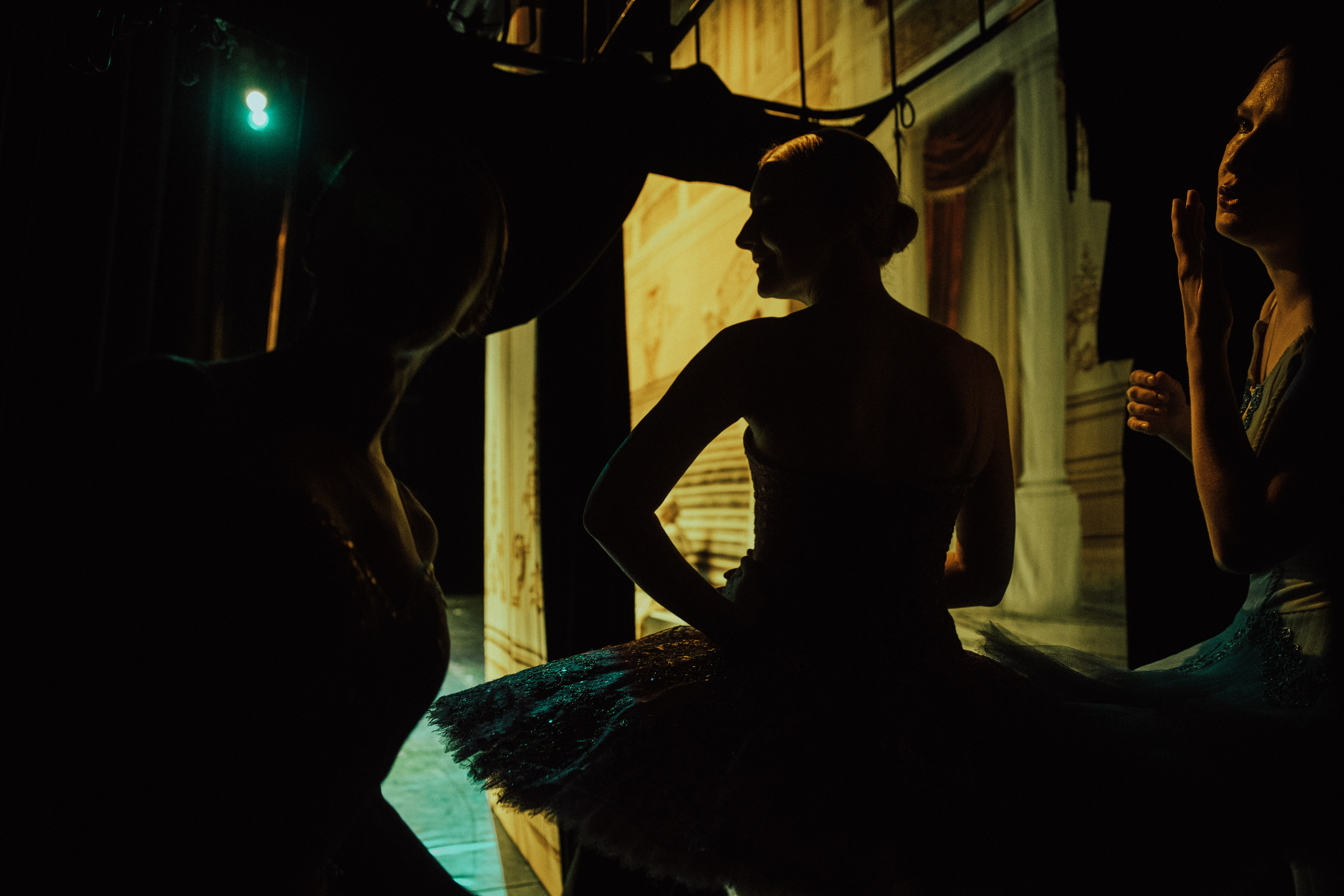 Фото репортаж балета Спящая красавица театр Луны. Свадебный фотограф в Москве Элина Ларченкова. Фото, которые цепляют