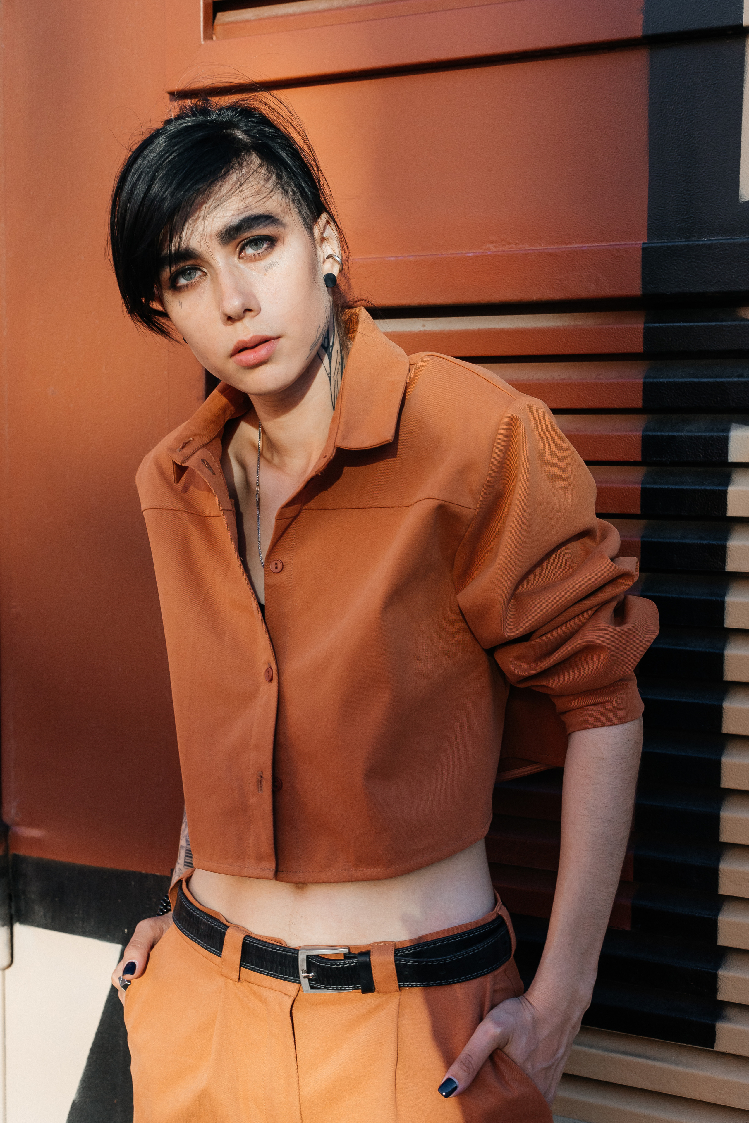 Женский портрет, уличная фотосессия на трехгорной мануфактуре. Свадебный фотограф в Москве Элина Ларченкова. Фото, которые цепляют