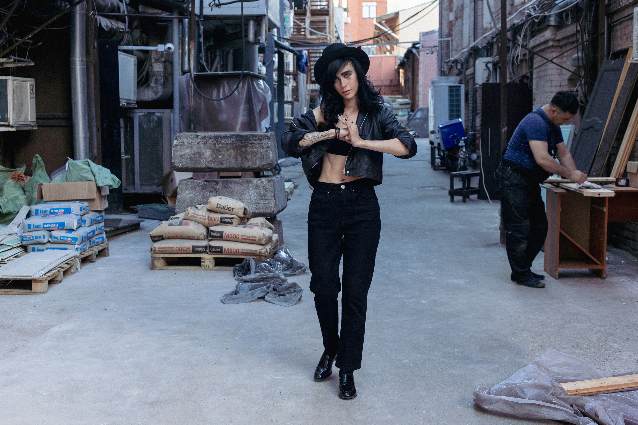 Женский портрет, уличная фотосессия на трехгорной мануфактуре. Свадебный фотограф в Москве Элина Ларченкова. Фото, которые цепляют