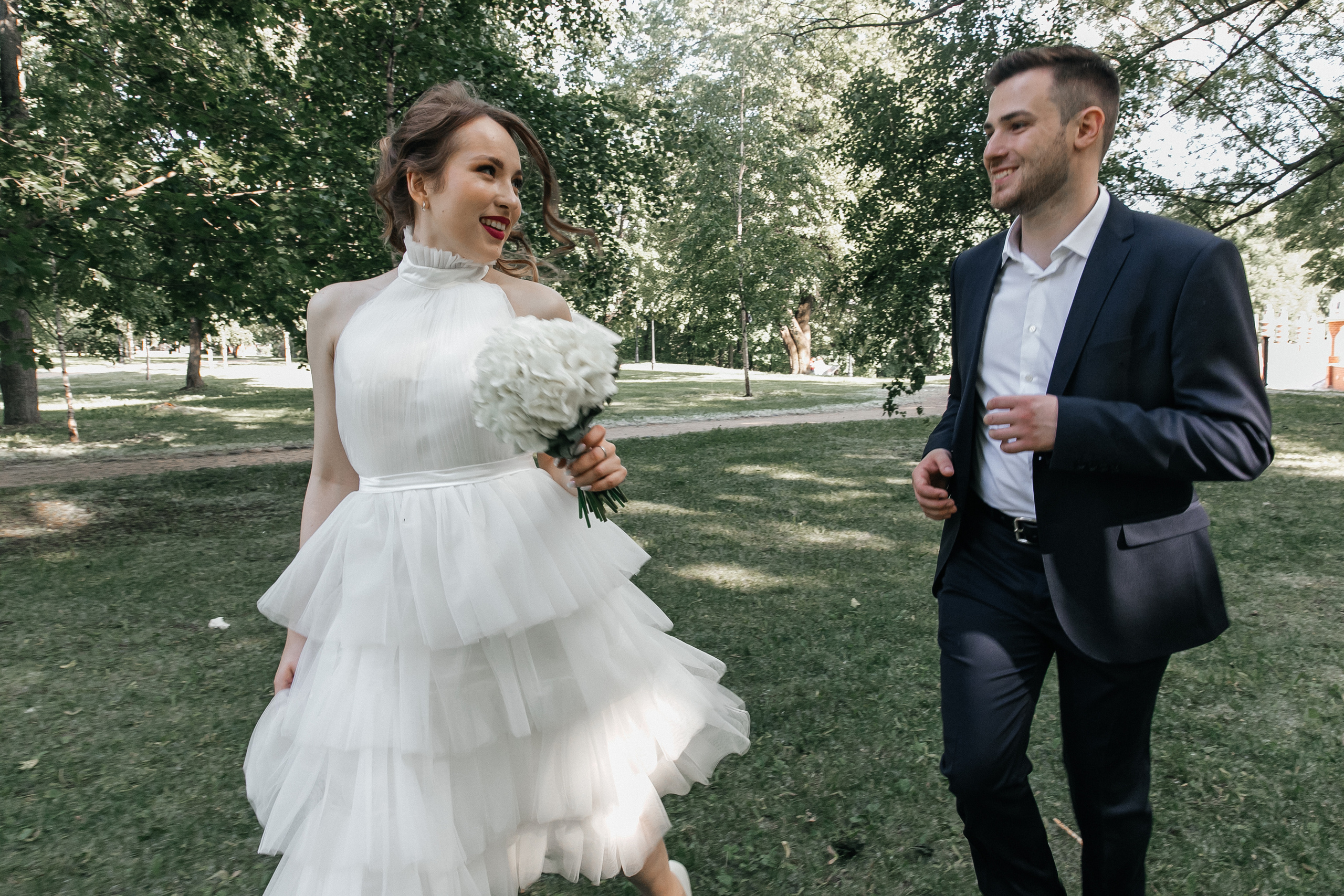 Свадьба в Царицыно. Свадебный фотограф в Москве Элина Ларченкова. Фото, которые цепляют