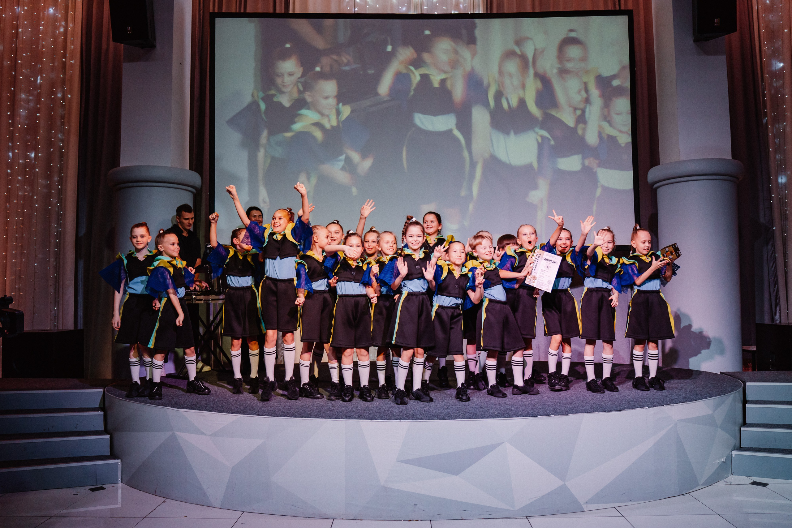 IX Чемпионат Искусств — День 2. Воробьева Ксения — Спортивный и танцевальный фотограф Новосибирск