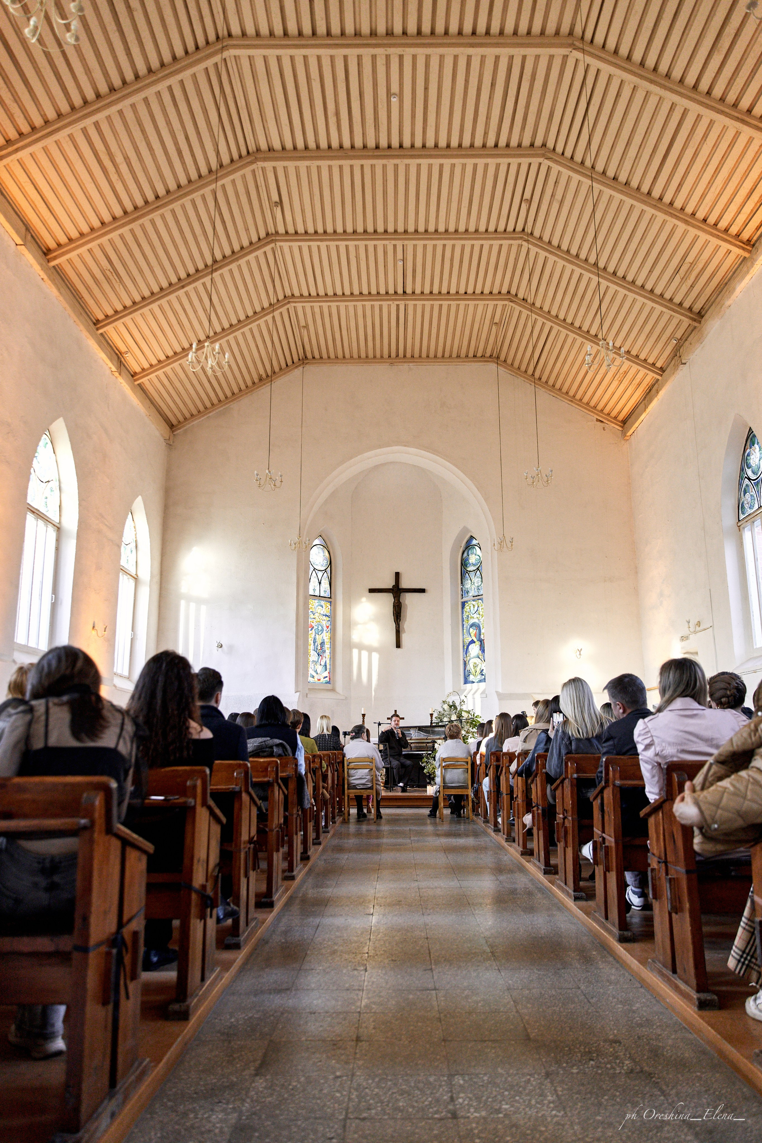 Концерт Дениса Стельмаха. Ульяновск, Евангелическо-Лютеранская церковь Св.Марии. Свадебный и семейный фотограф в Ульяновске Орешина Елена