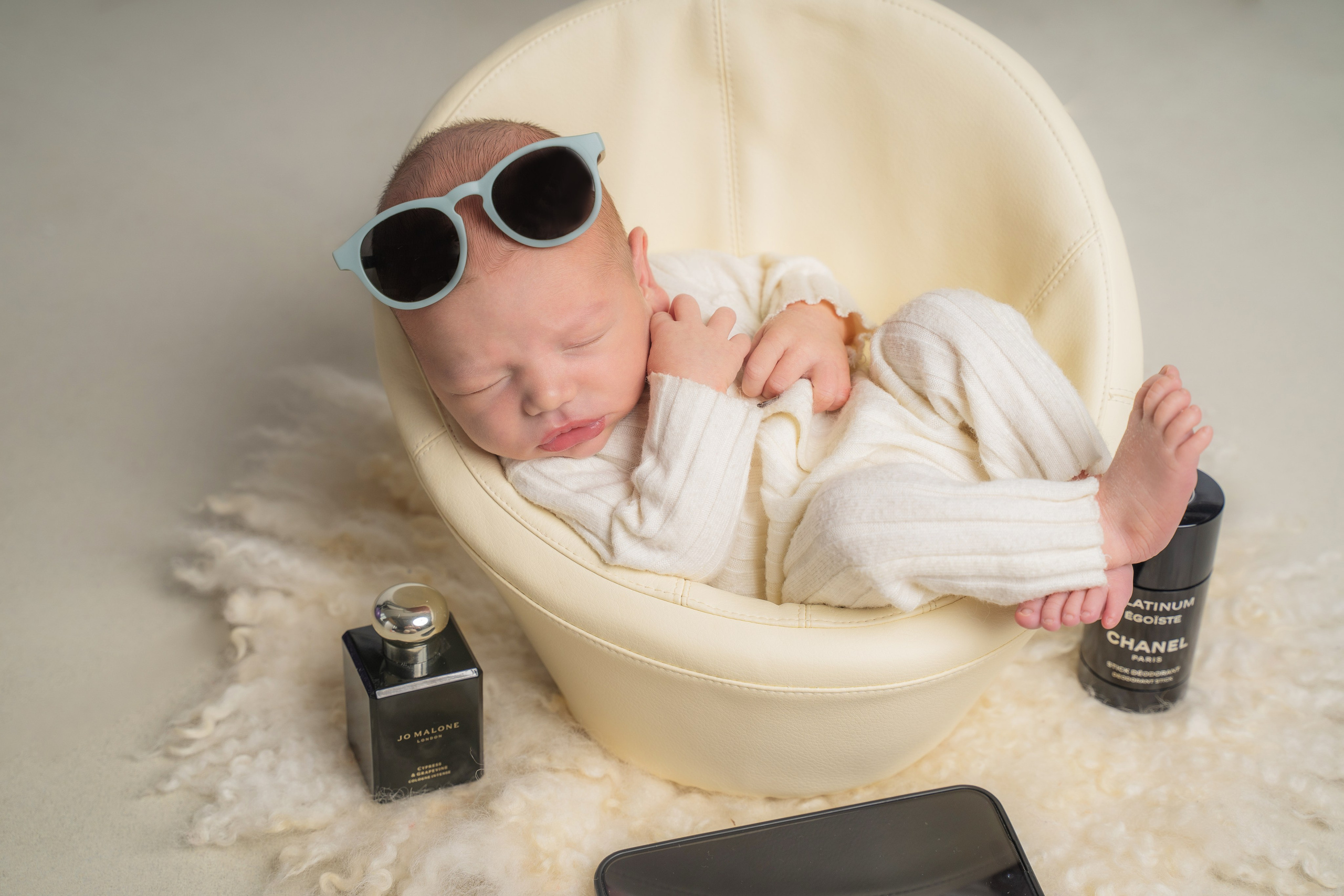 Фотосессия новорожденного в Москве. Фотограф новорожденных выезд на дом