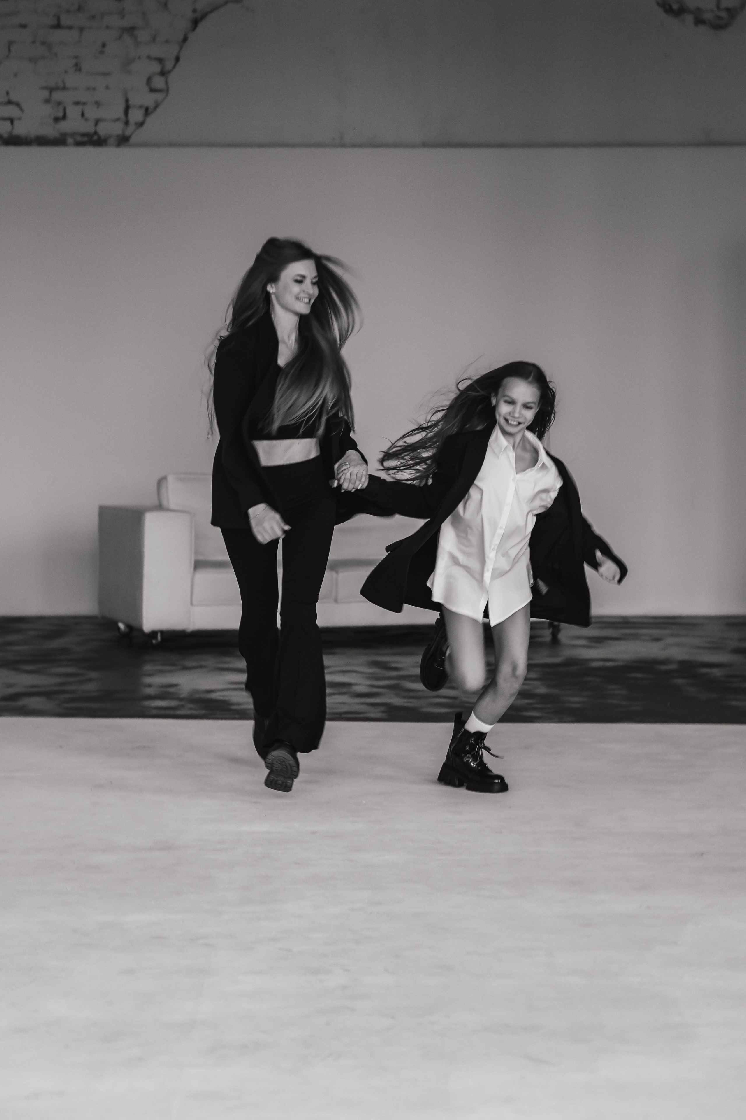 FAQ. Медиашкола Факультет — сеть фотошкол, в которой преподают профессиональные практикующие фотографы с огромным опытом!