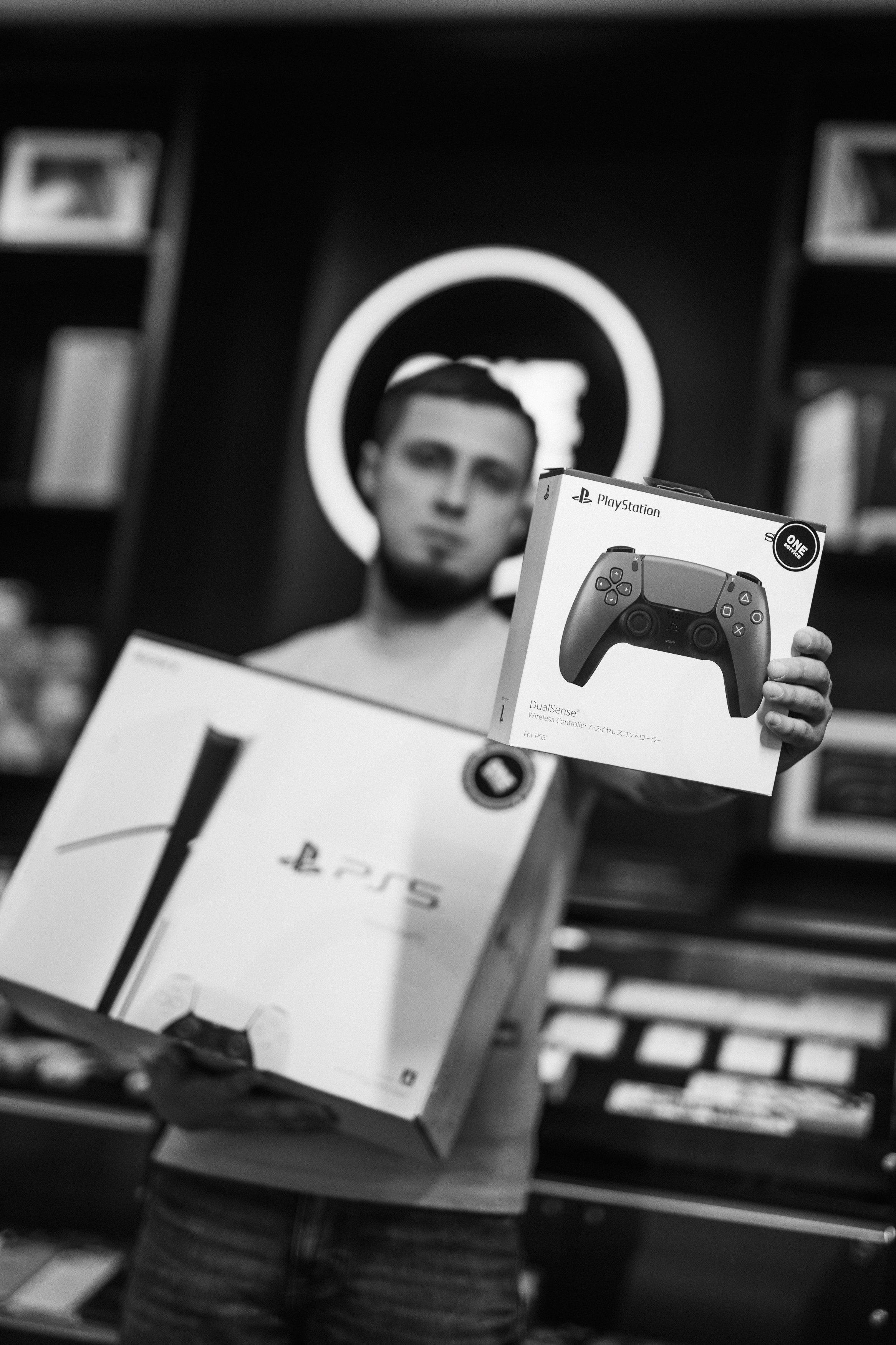 ФОТОСЕССИЯ ТЕЛЕФОНОВ УФА, КОНТЕНТ СЪЕМКА ДЛЯ ONE SERVICE