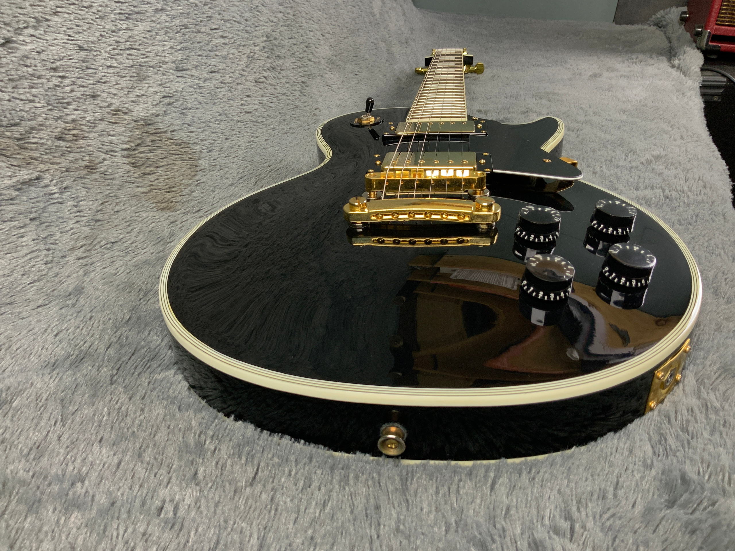 Maison Les Paul Custom China