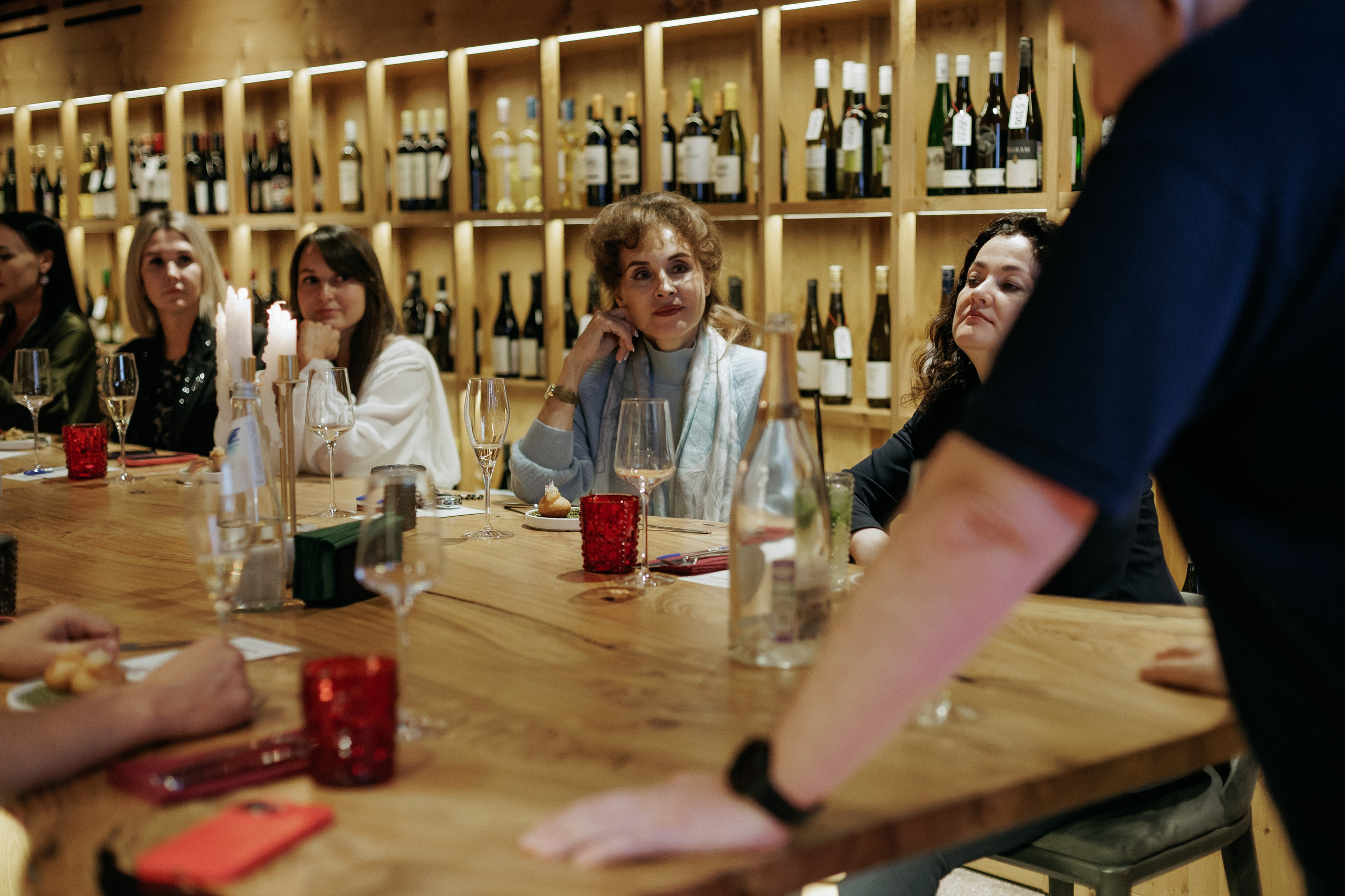 MAIN WINE x DPTRADE. СВОИ. ФОТООТЧЕТЫ-СОБЫТИЯ-МЕСТА