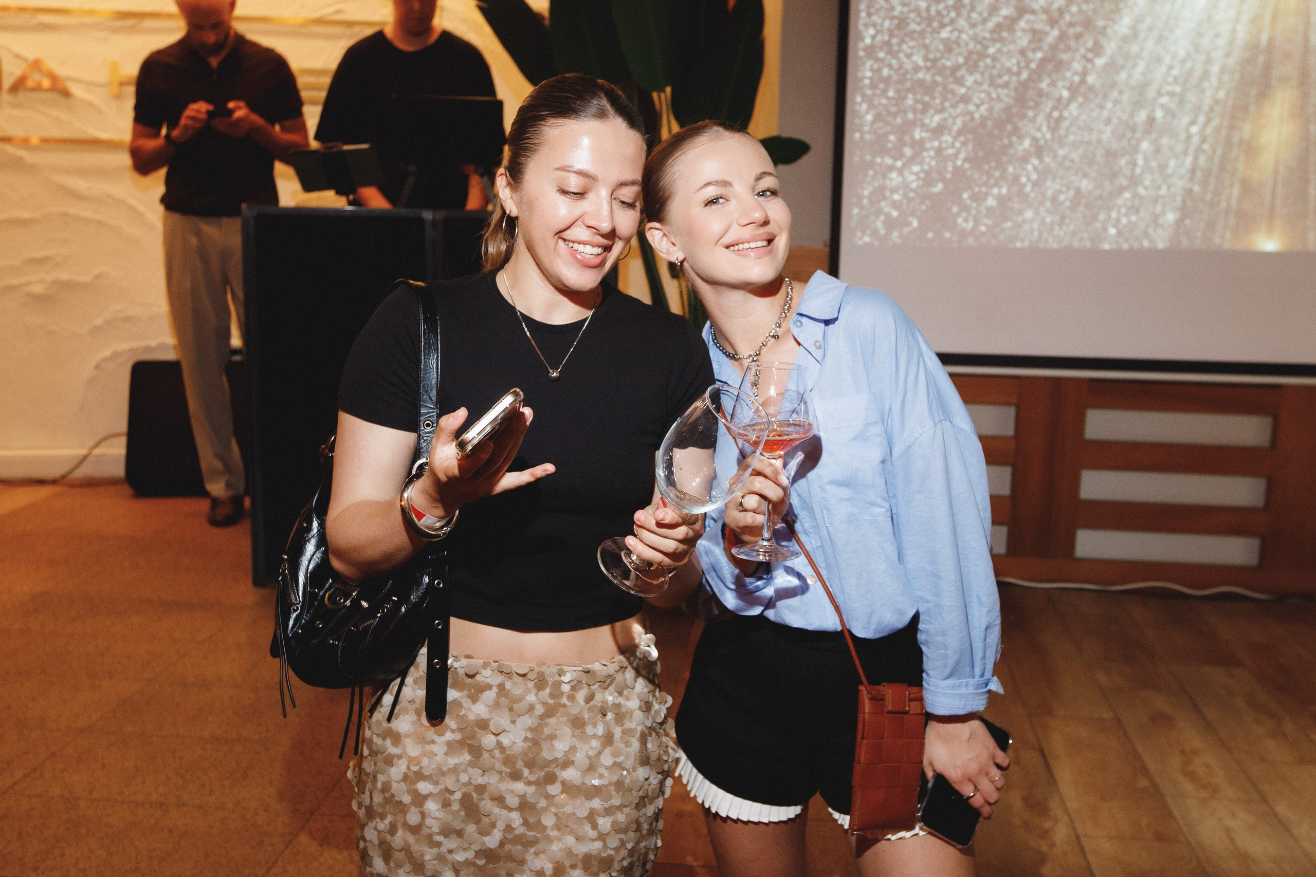 ФЕСТИВАЛЬ РОССИЙСКОГО ВИНА. СВОИ. ФОТООТЧЕТЫ-СОБЫТИЯ-МЕСТА