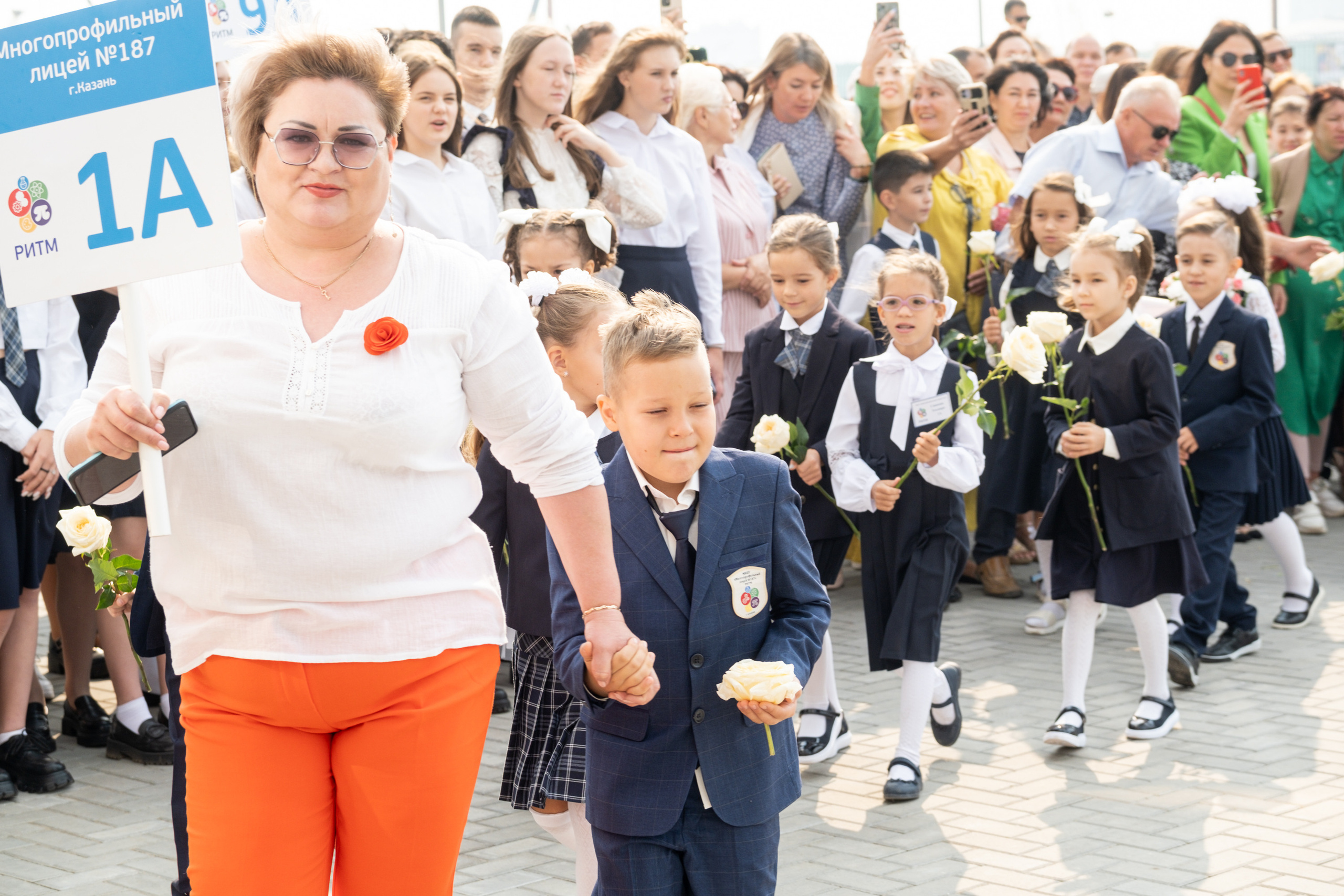 1 сентября в лицее № 187. Репортажный фотограф в Казани Павел Серпокрылов