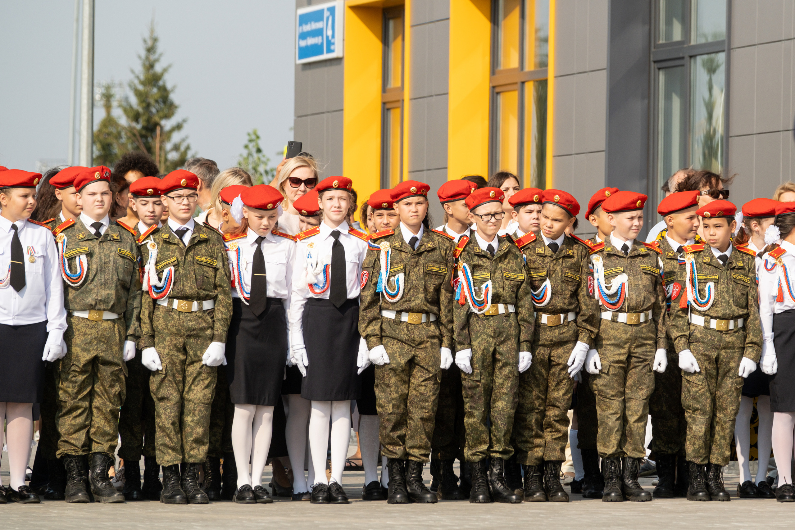 1 сентября в лицее № 187. Репортажный фотограф в Казани Павел Серпокрылов