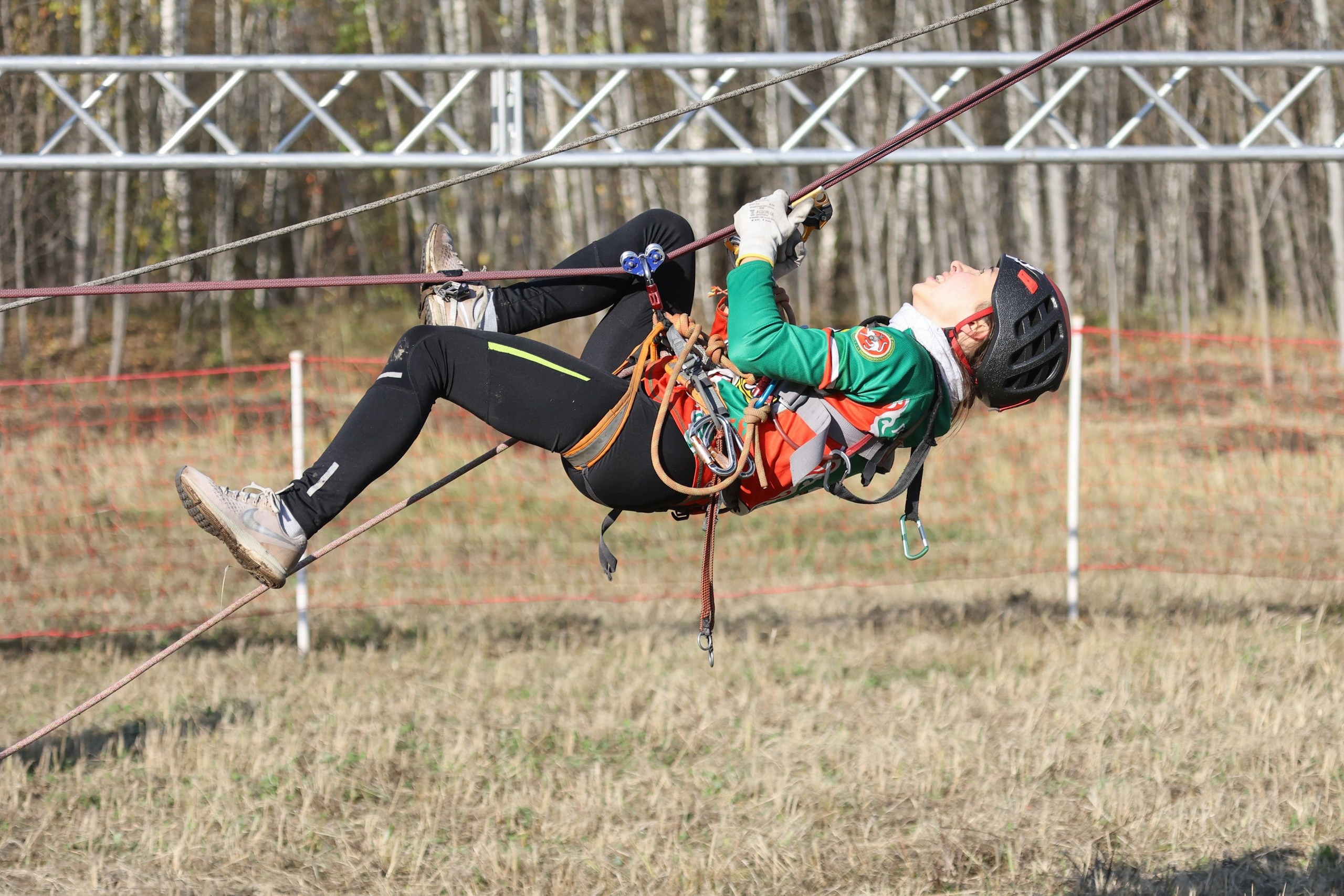 Гонки Четырех — Races Of Four. Выпускные альбомы и школьный фотограф в Подольске, Троицке, Щербинке, Москве и Московской области