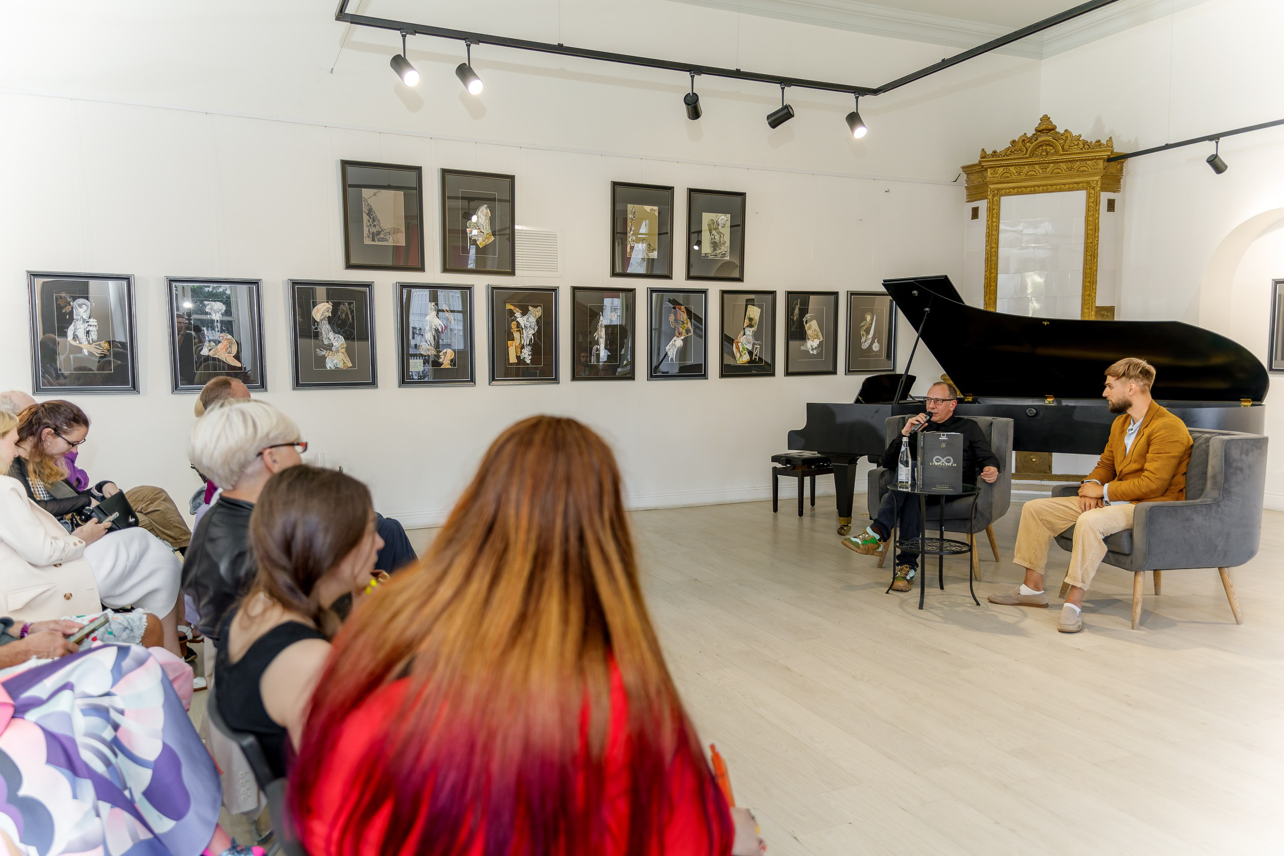 Финисаж выставки Евгения Крылова. Photographer Sergei Miroshnikov