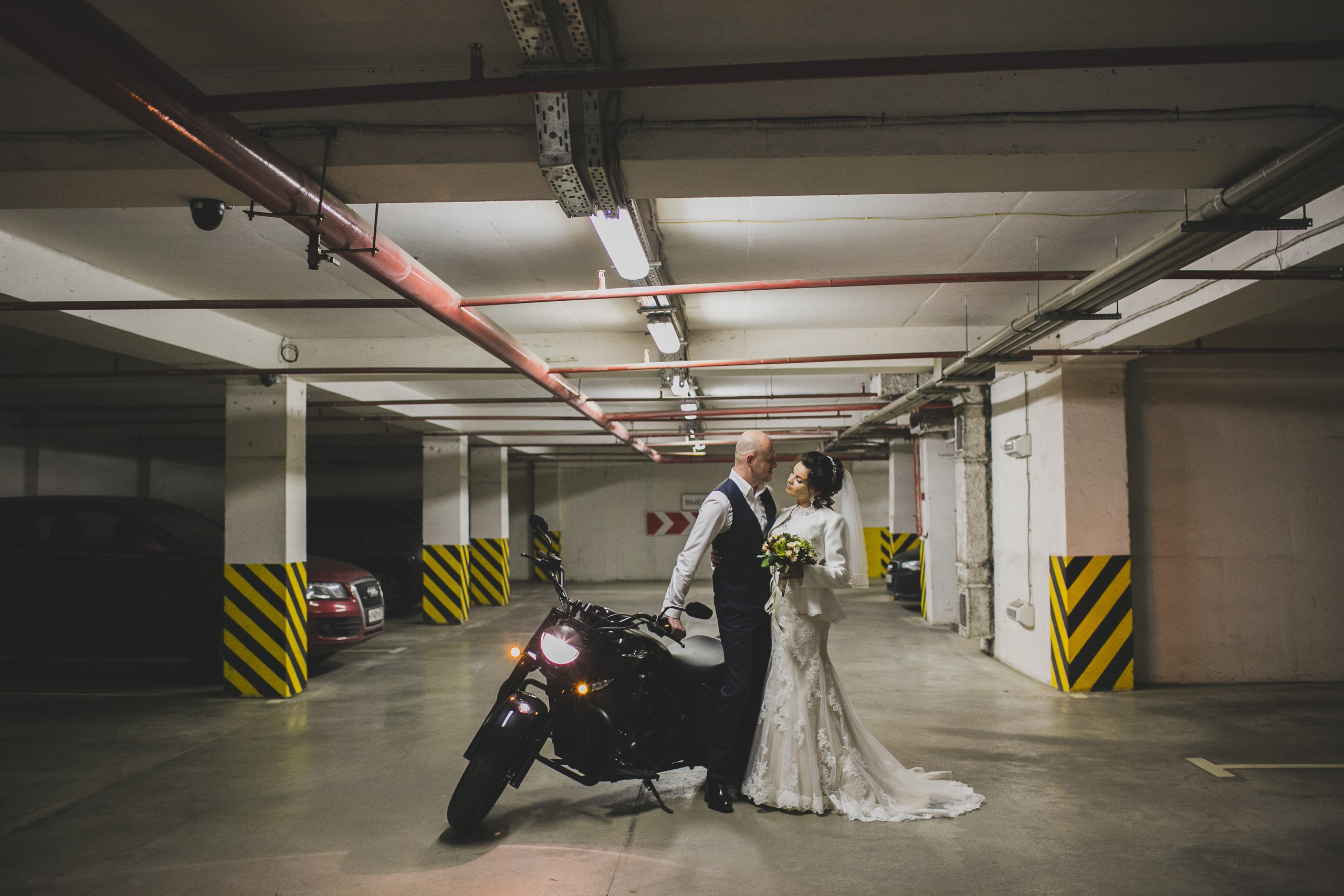 Свадебный фотограф и видеограф Павел Коротков. Эмоции фото и энергия видео, два в одном - вот моё кредо. Свадебный фотограф и видеограф в Москве и области. Выгодное предложение — два в одном