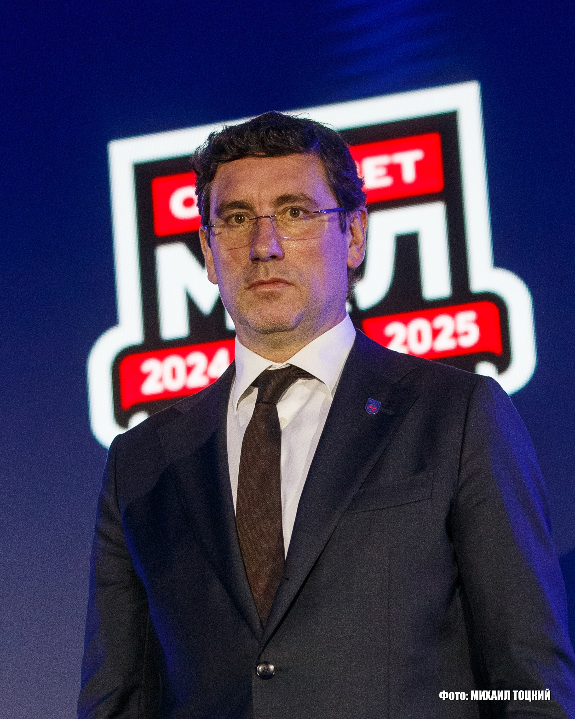 Фоторепортаж церемония закрытия Чемпионата МХЛ сезона 2024/2025. Михаил Тоцкий портретный и репортажный фотограф в Москве