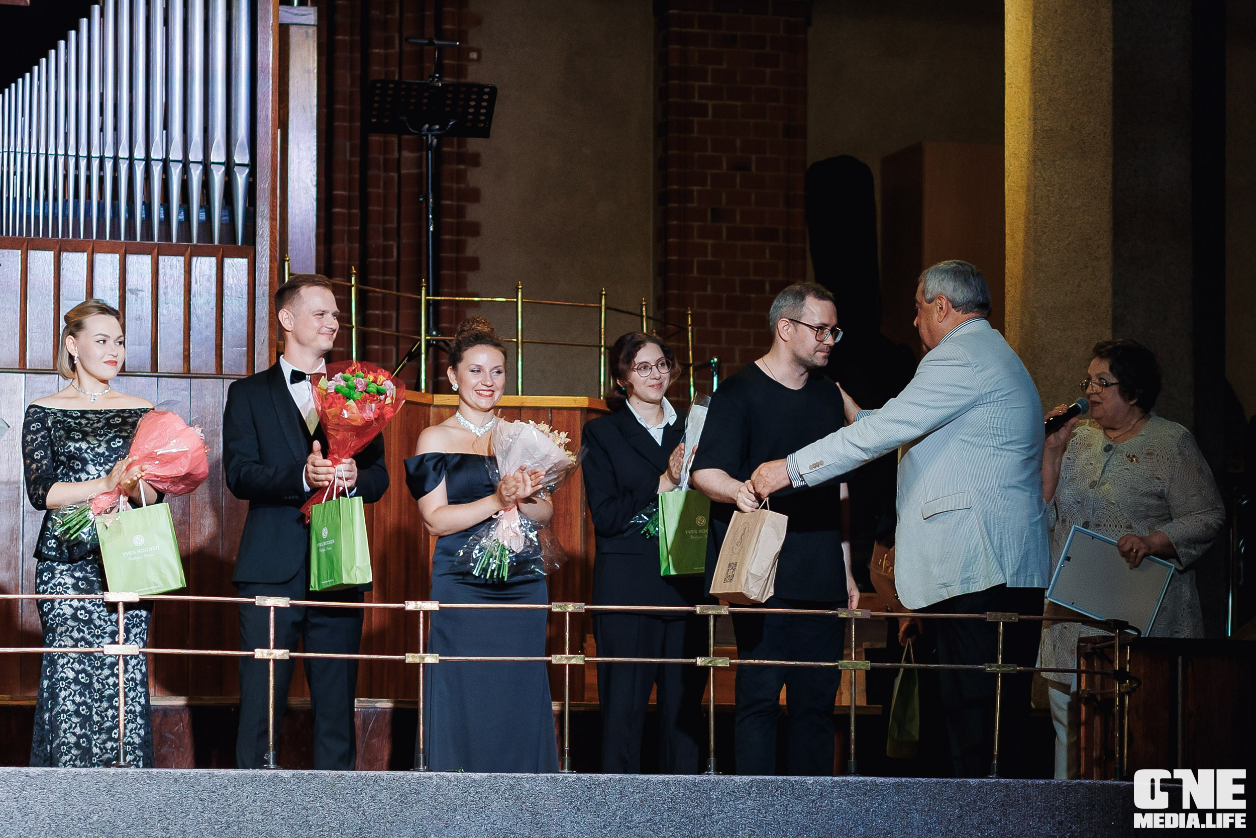 Фоторепортаж из Калининградской филармонии. One Media Life: фоторепортажи, фотоотчеты с мероприятий и заведений