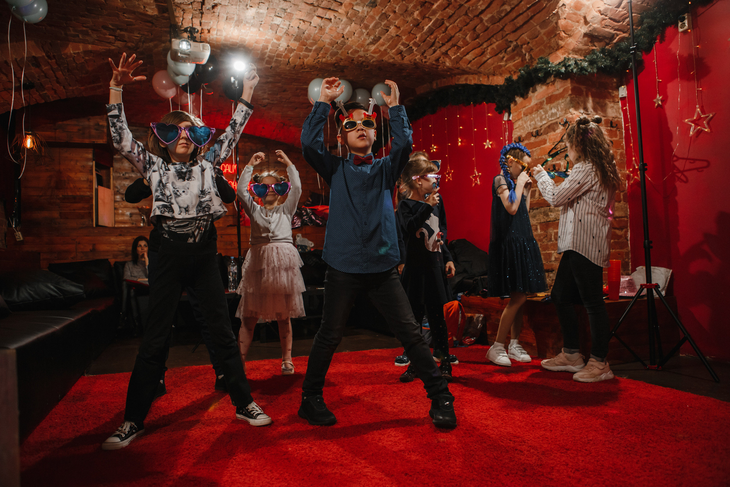 День рождения Алисы. Tik-Tok шоу. Galina and Nikita Bykovets, a wedding photographer and videographer duo in Germany