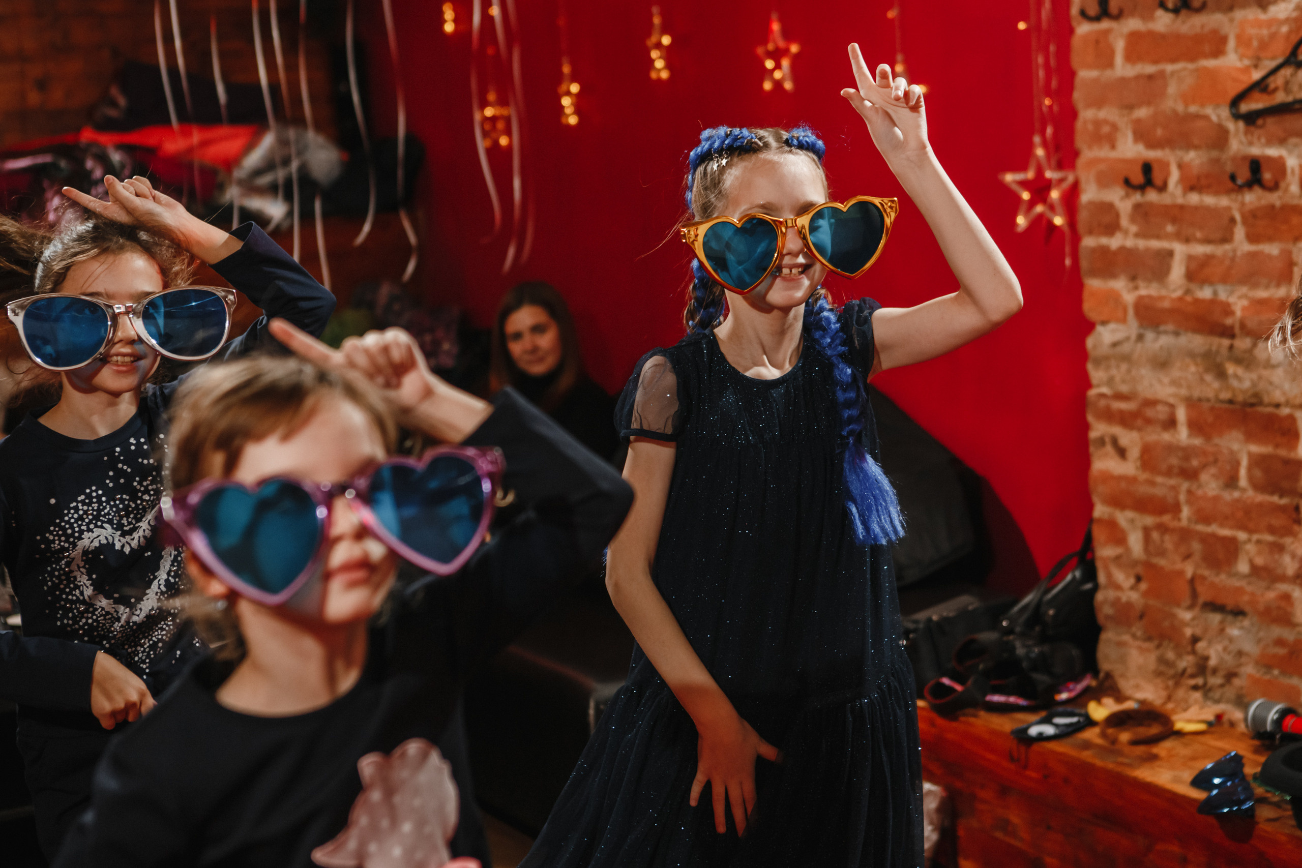 День рождения Алисы. Tik-Tok шоу. Galina and Nikita Bykovets, a wedding photographer and videographer duo in Germany