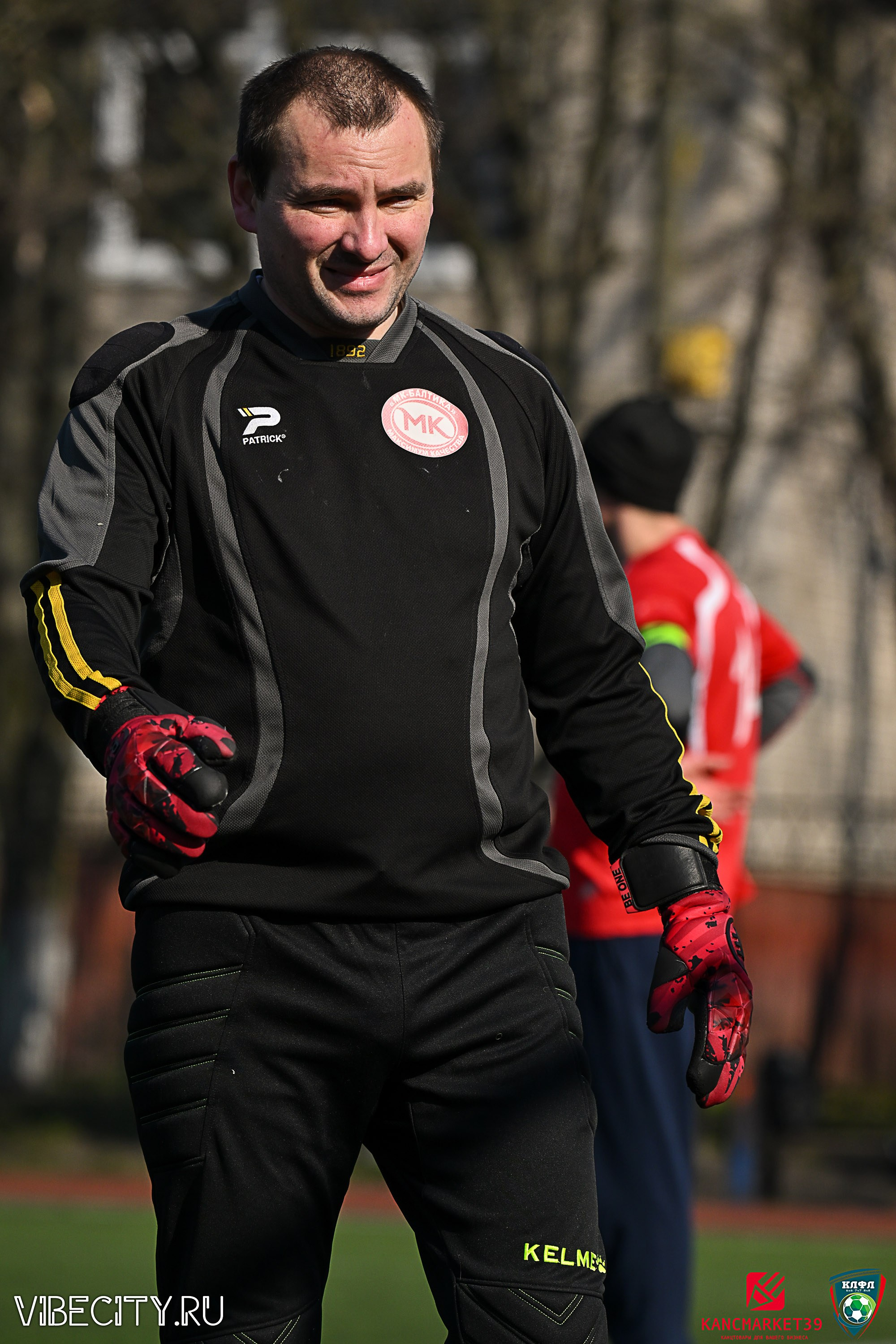 XX ЧЕМПИОНАТ КАЛИНИНГРАДСКОЙ ЛФЛ КАНЦМАРКЕТ39 сезона 2024–2025 гг. VIBECITY.RU Вайб Сити Ру Фоторепортажи Фотоотчеты Калининград