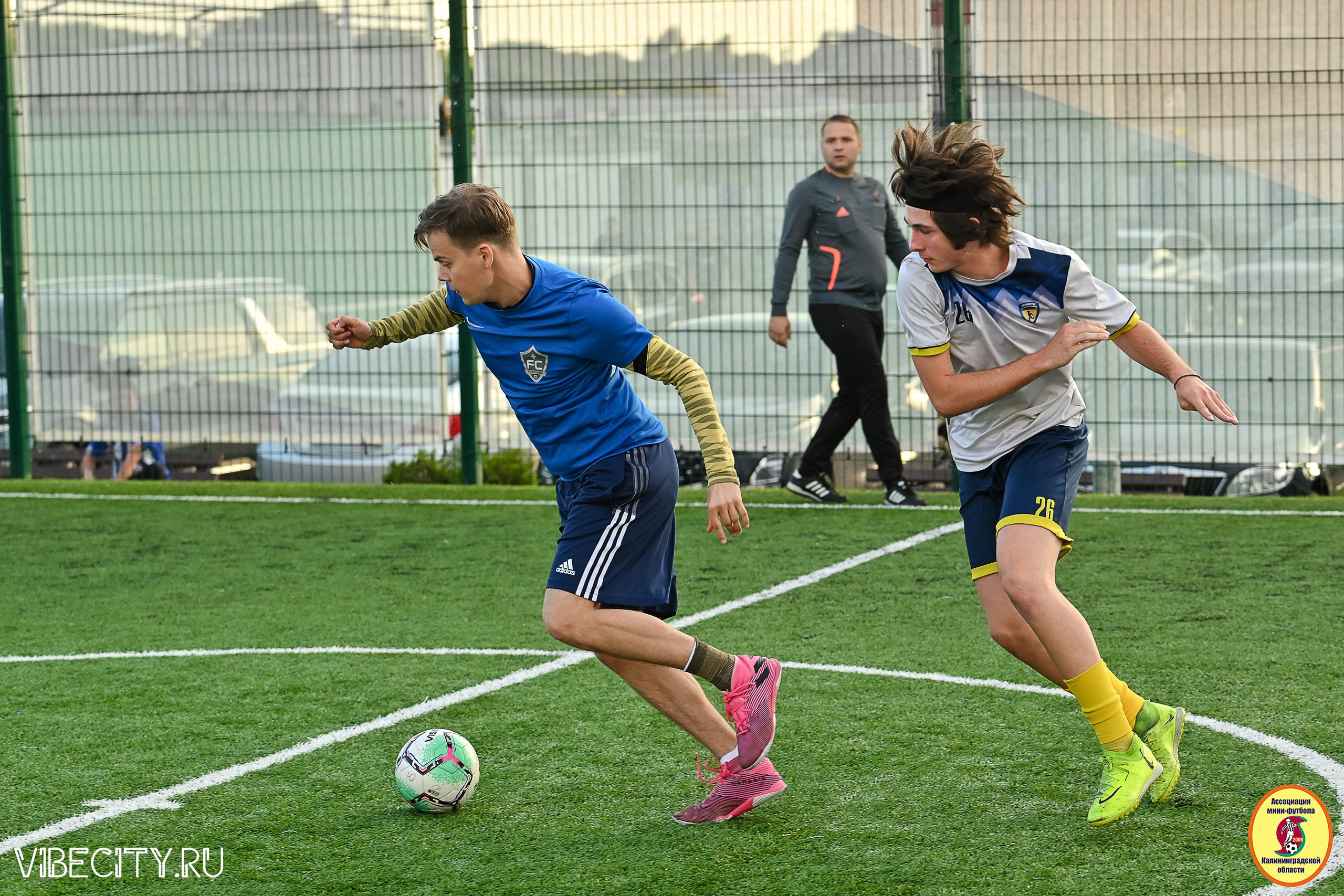 ИГРЫ МИНИ-ФУТБОЛЬНОЙ И КОРПОРАТИВНОЙ ЛИГИ. VIBECITY.RU Вайб Сити Ру Фоторепортажи Фотоотчеты Калининград