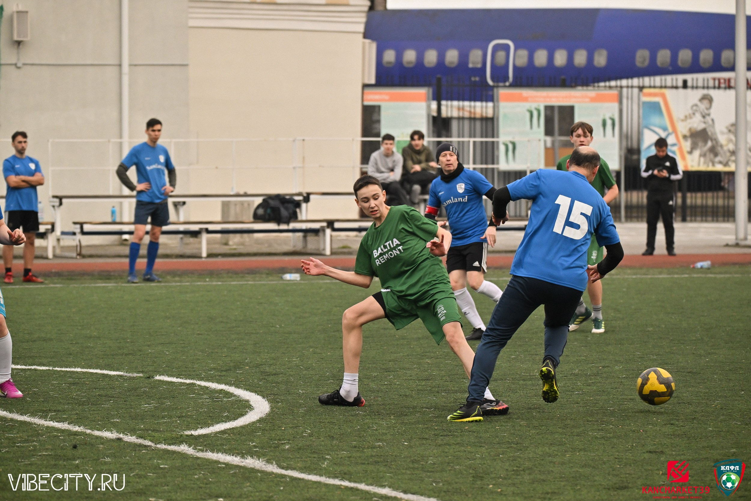 XX ЧЕМПИОНАТ КАЛИНИНГРАДСКОЙ ЛФЛ КАНЦМАРКЕТ39 сезона 2024–2025 гг. VIBECITY.RU Вайб Сити Ру Фоторепортажи Фотоотчеты Калининград