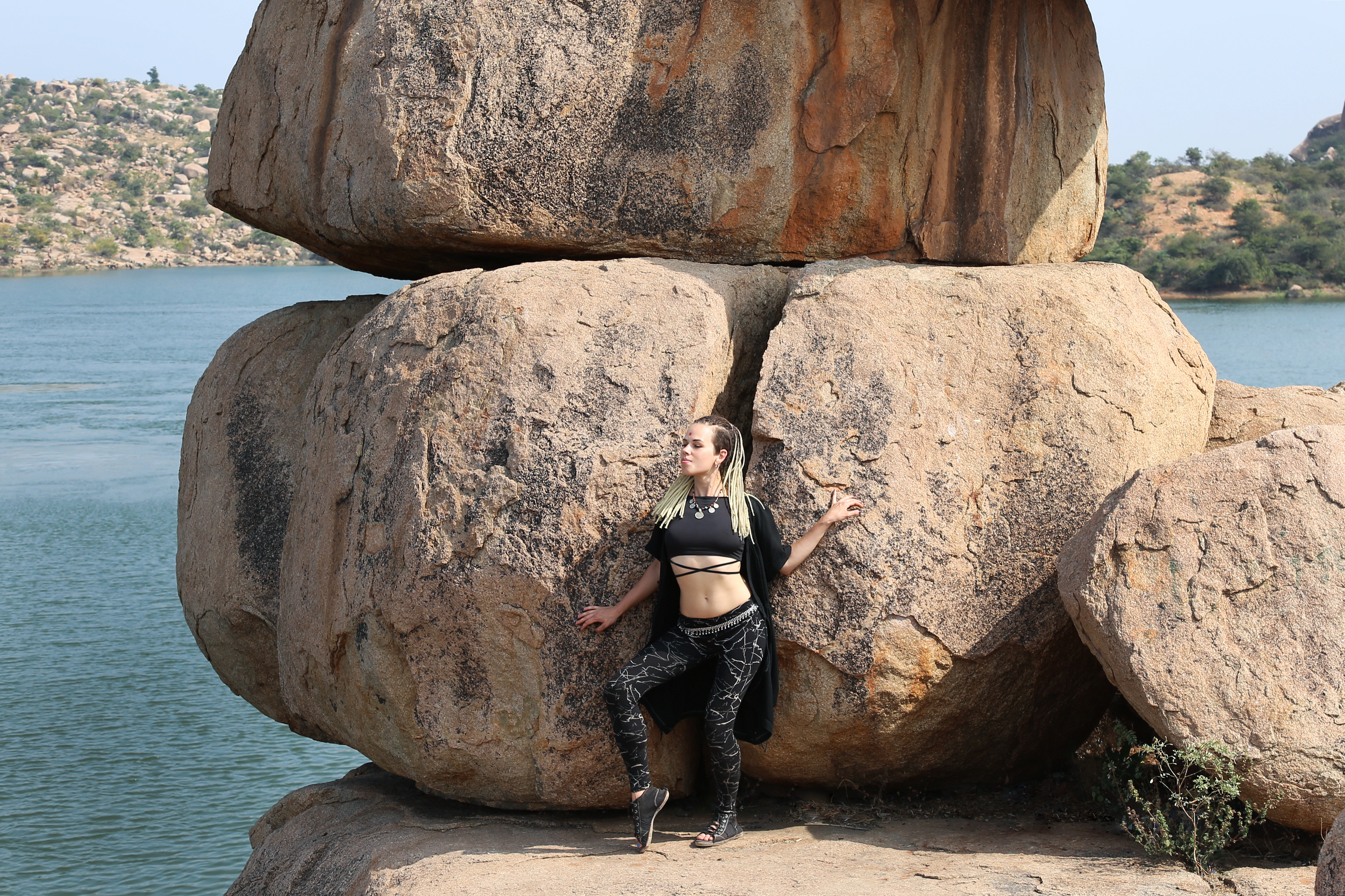 Хампи — деревня посреди руин Виджаянагара. Индия. Фотограф Юля Постнова