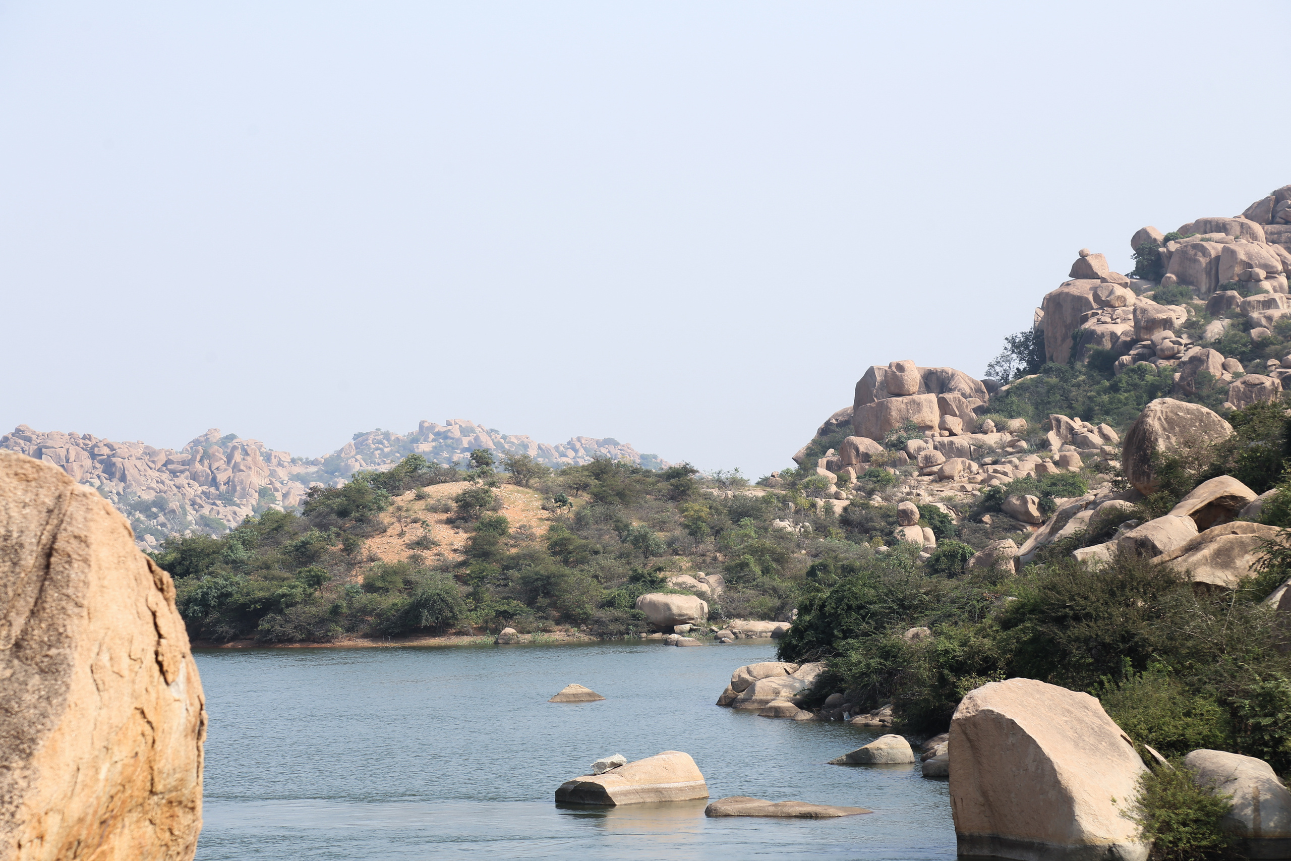 Хампи — деревня посреди руин Виджаянагара. Индия. Фотограф Юля Постнова