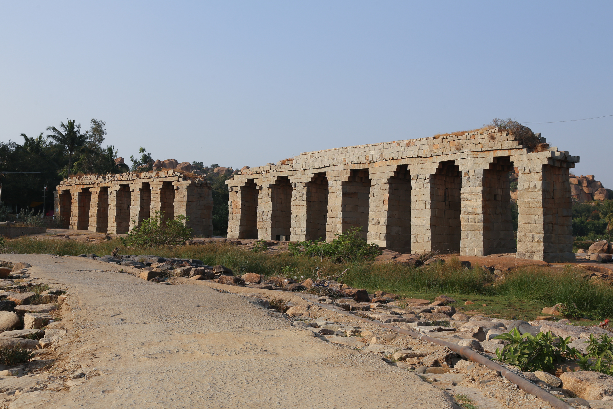 Хампи — деревня посреди руин Виджаянагара. Индия. Фотограф Юля Постнова