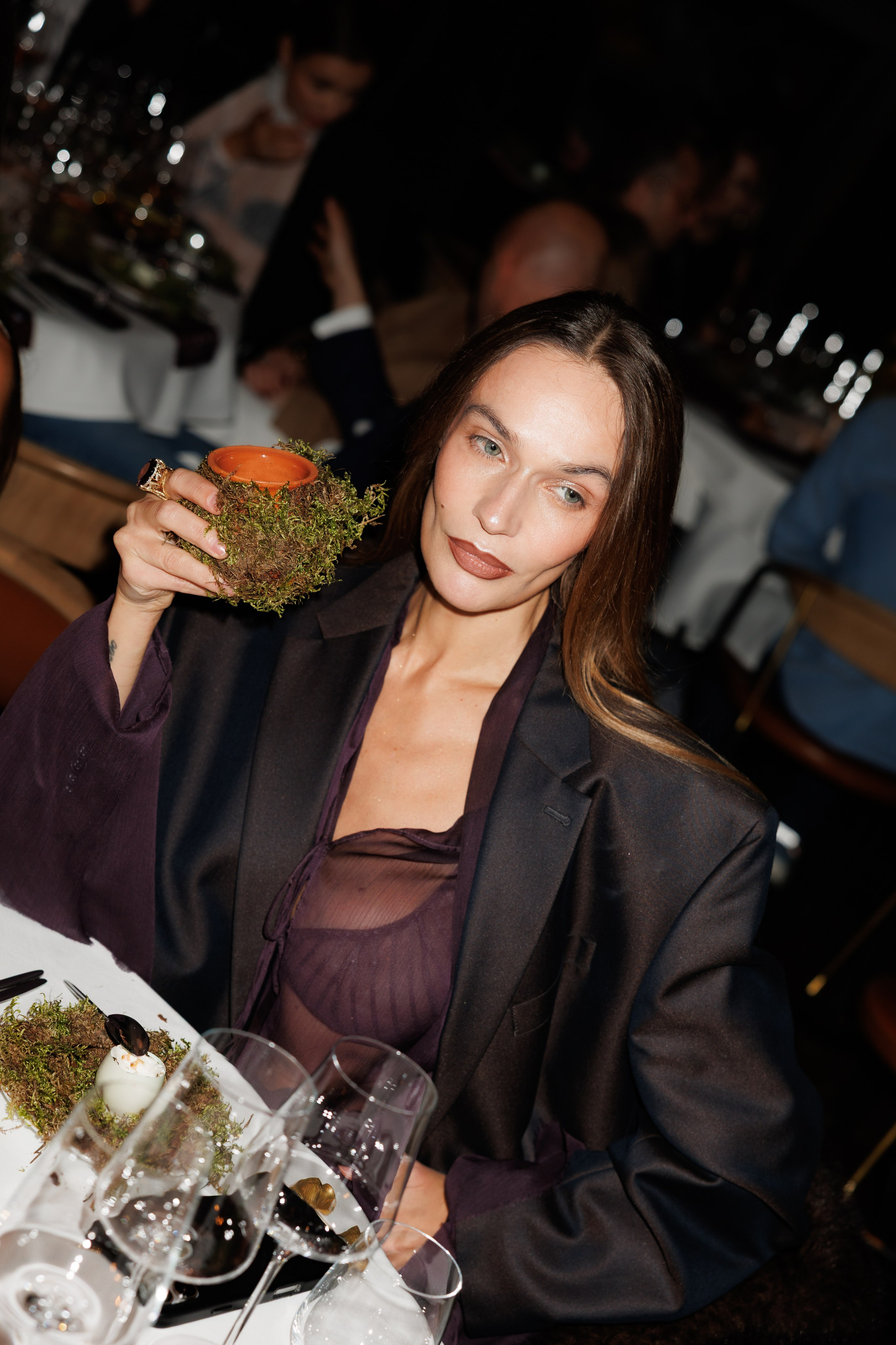 Алена Водонаева на Дне Рождения ресторана «White Rabbit» Белый Кролик