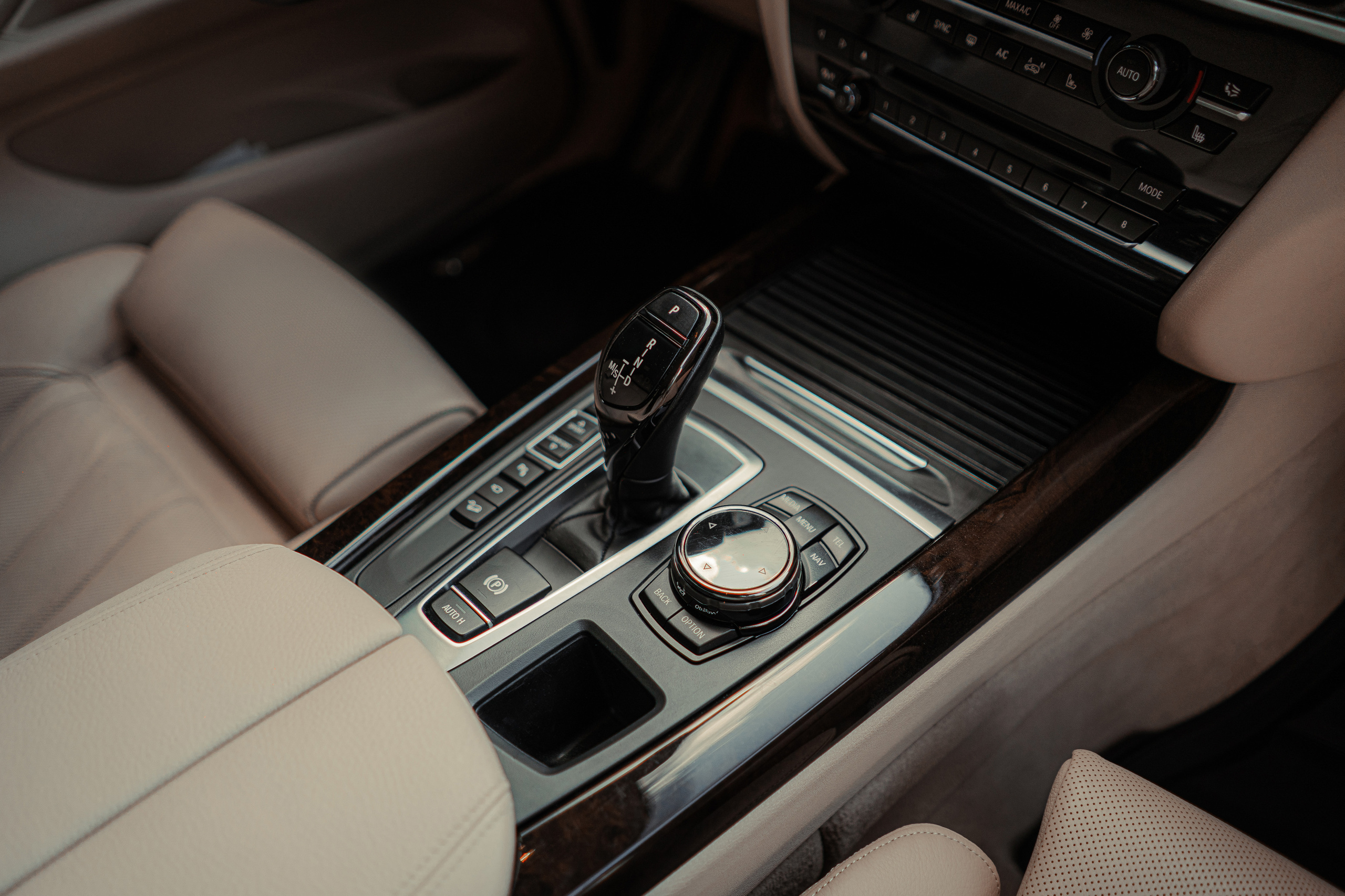 Автомобильная фото-сессия BMW X5 F15 в Калуге